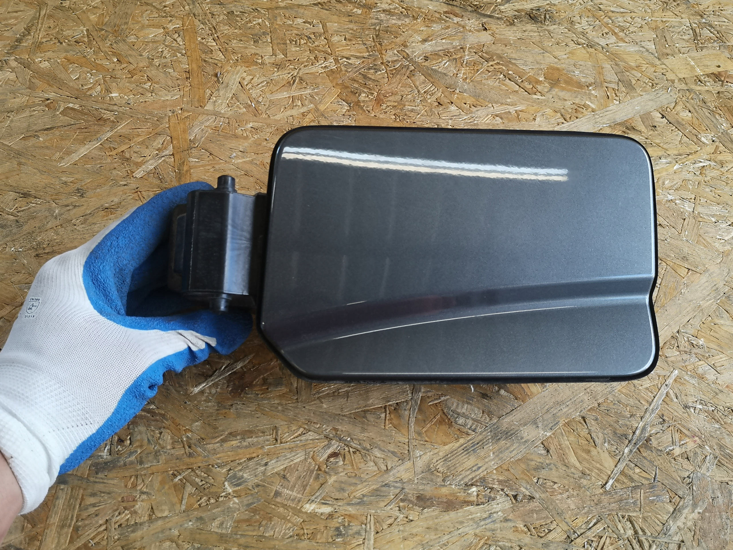 VW AMAROK ЛЮЧОК ЗАЛИВА ТОПЛИВА