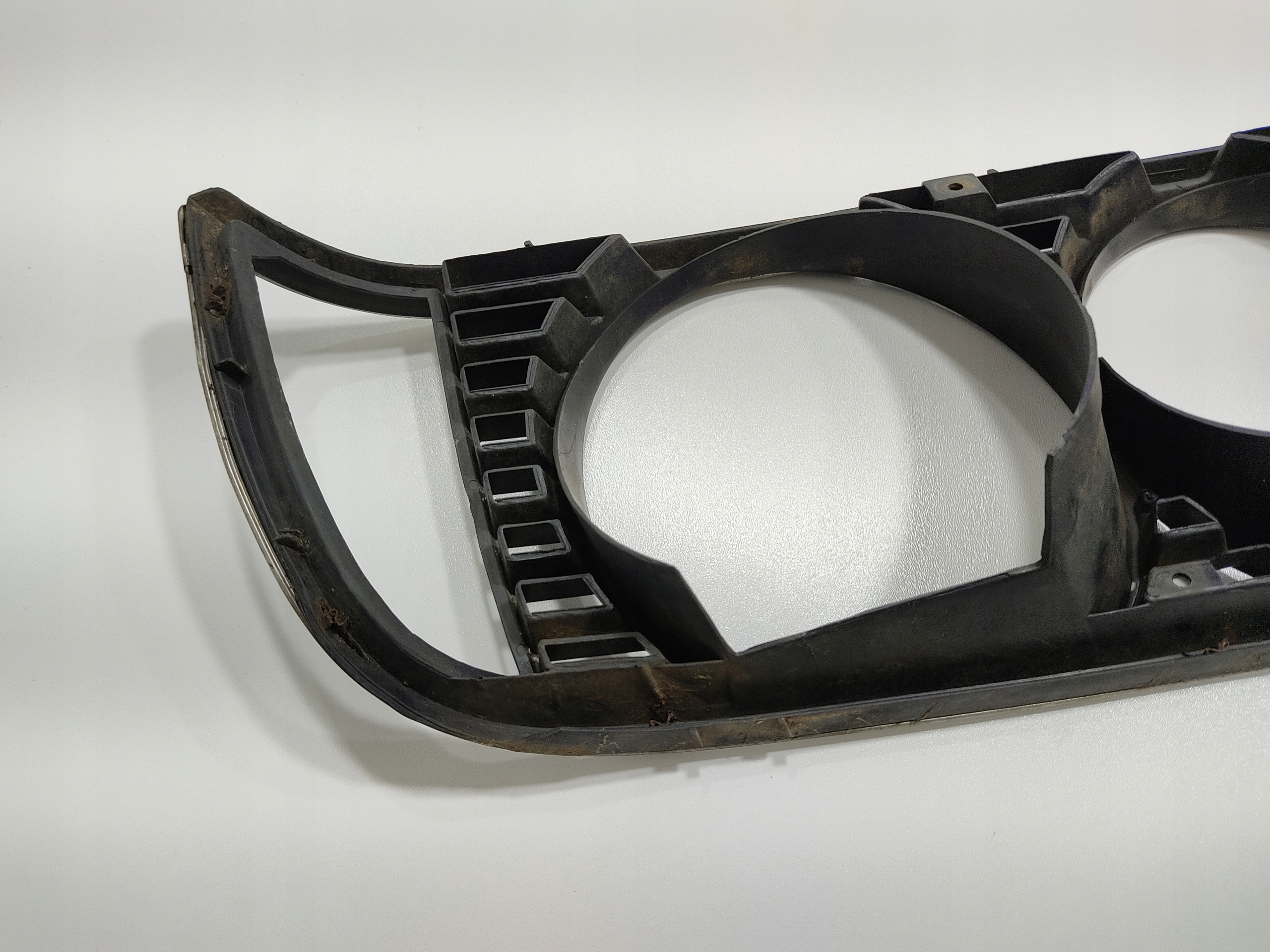 grill grille cover lights right front front BMW 7 E23 1977-1986