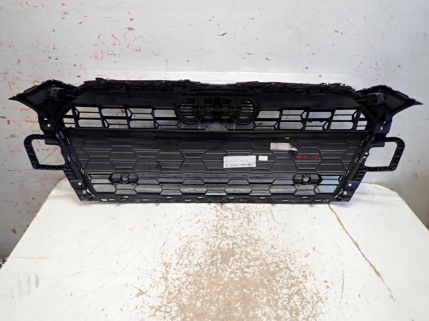 grille AUDI A5 II LIFT 2019- 8W6853651BG