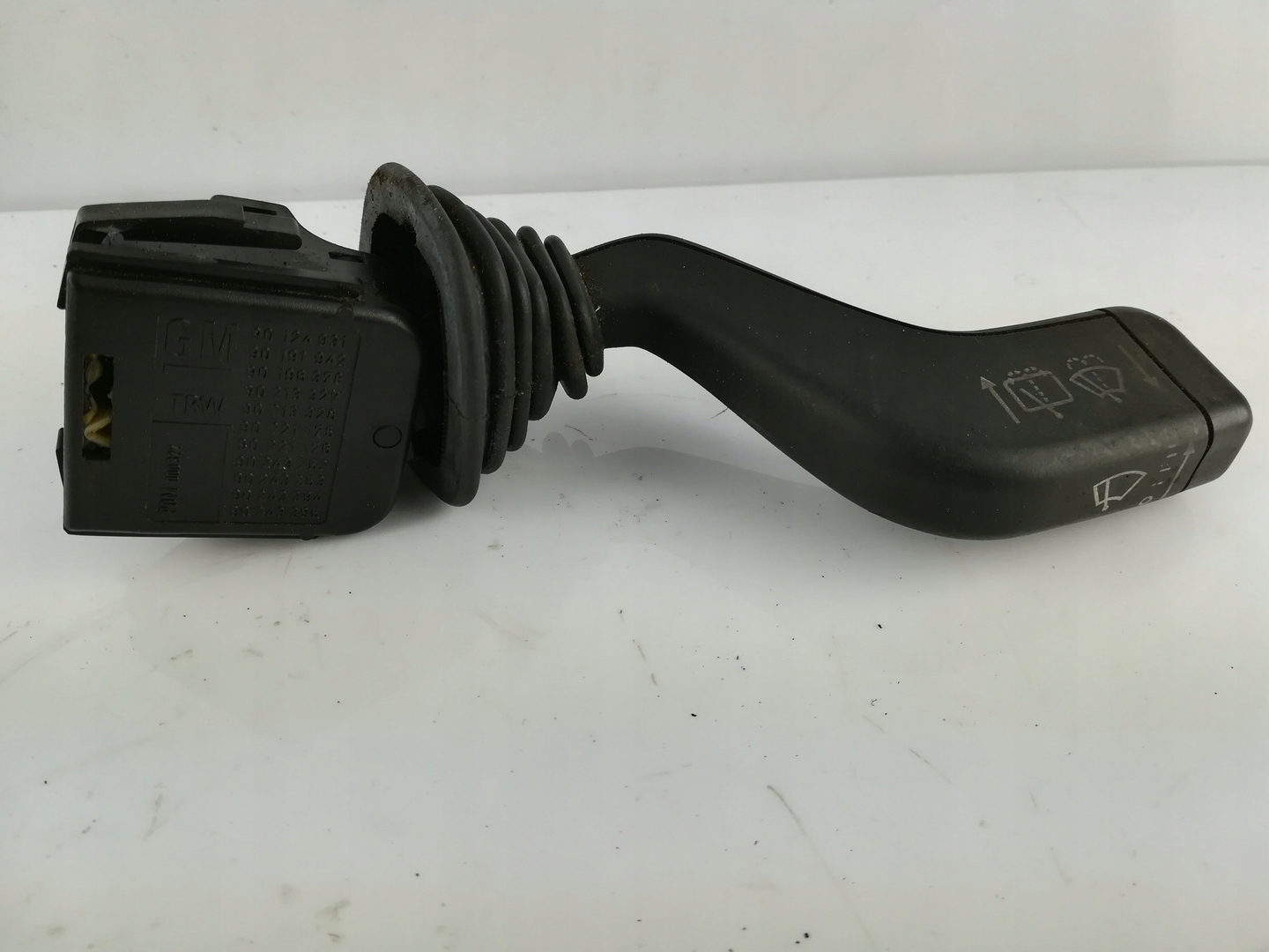 Commodo essuie glace OPEL 90124931