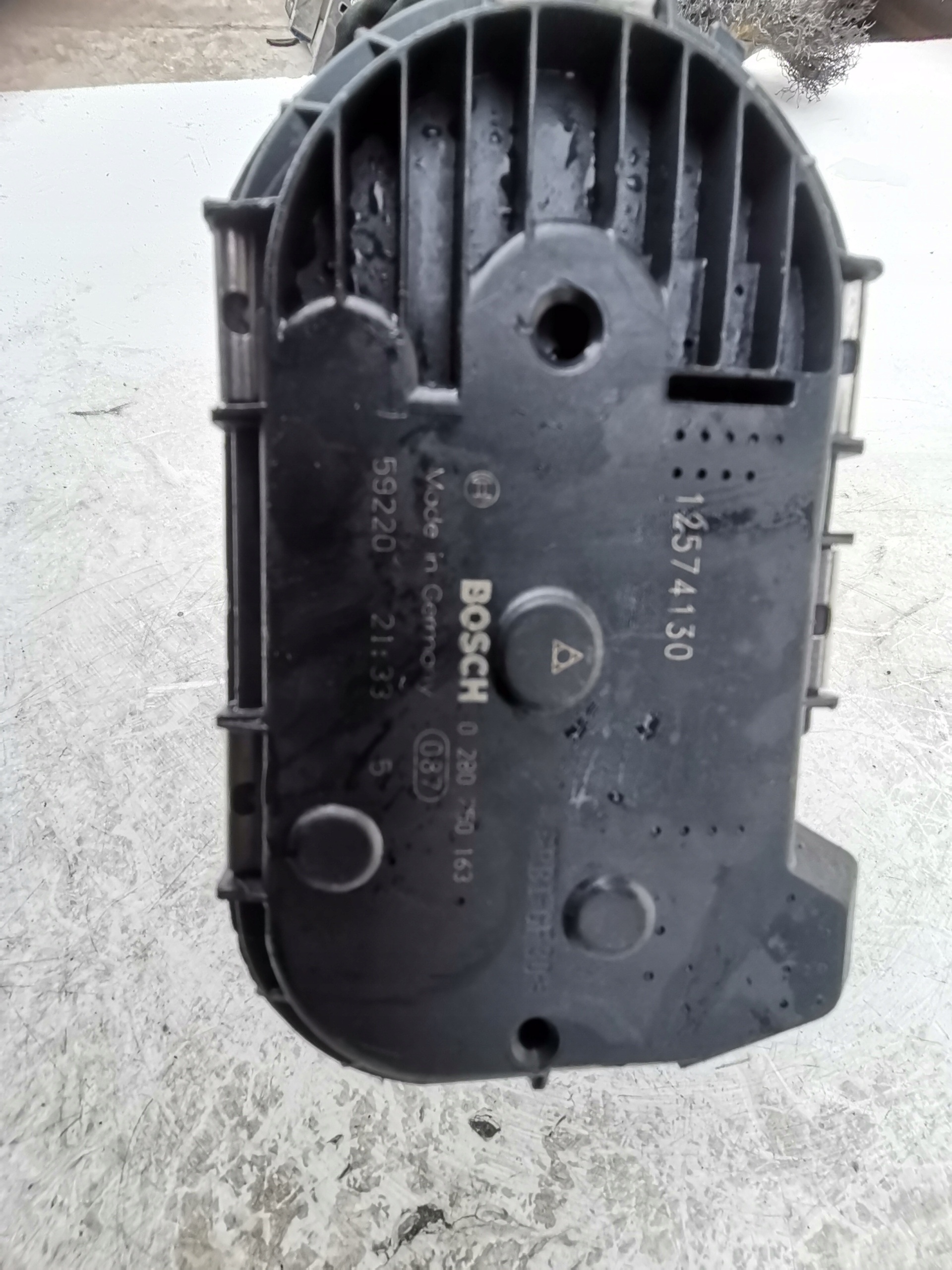OPEL VECTRA C 2.8 Valvola a farfalla 12574130