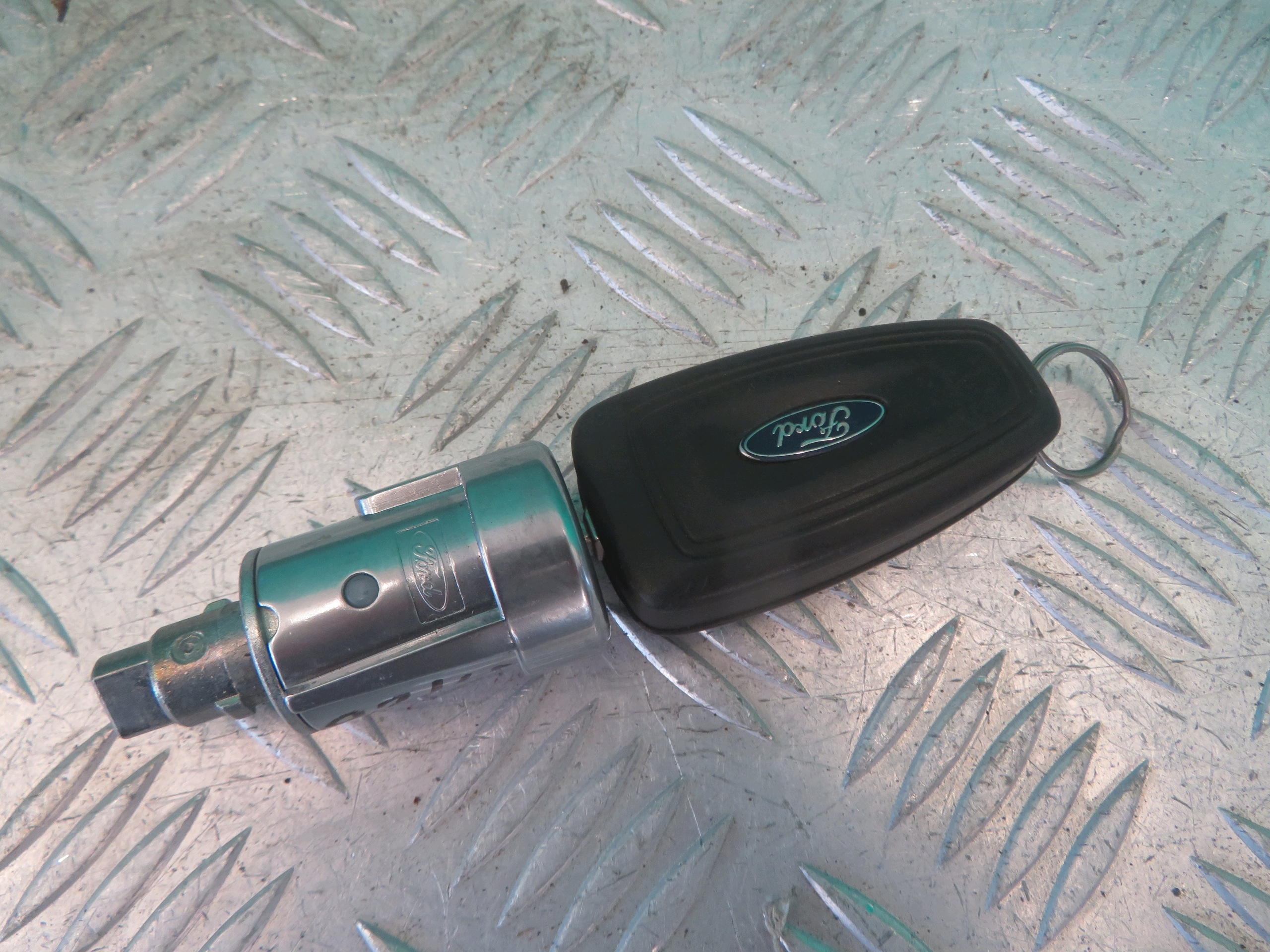 key ignition FORD TRANSIT MK8 19R