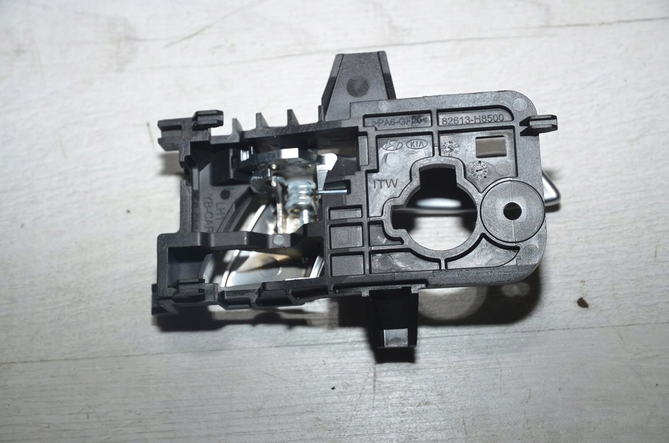 handle inner left front Kia Rio IV LIFT 22r