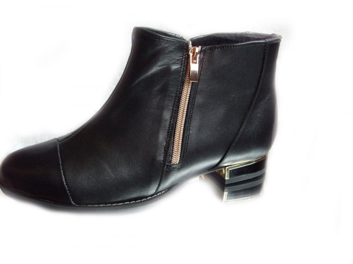 

Botki bar szerokie Cholewki podbicie Tegosc H 38