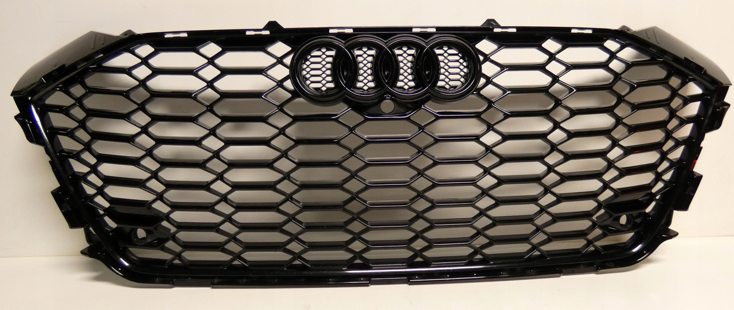 AUDI RS5 LIFT 2021- GRILL GRIL ATRAPA