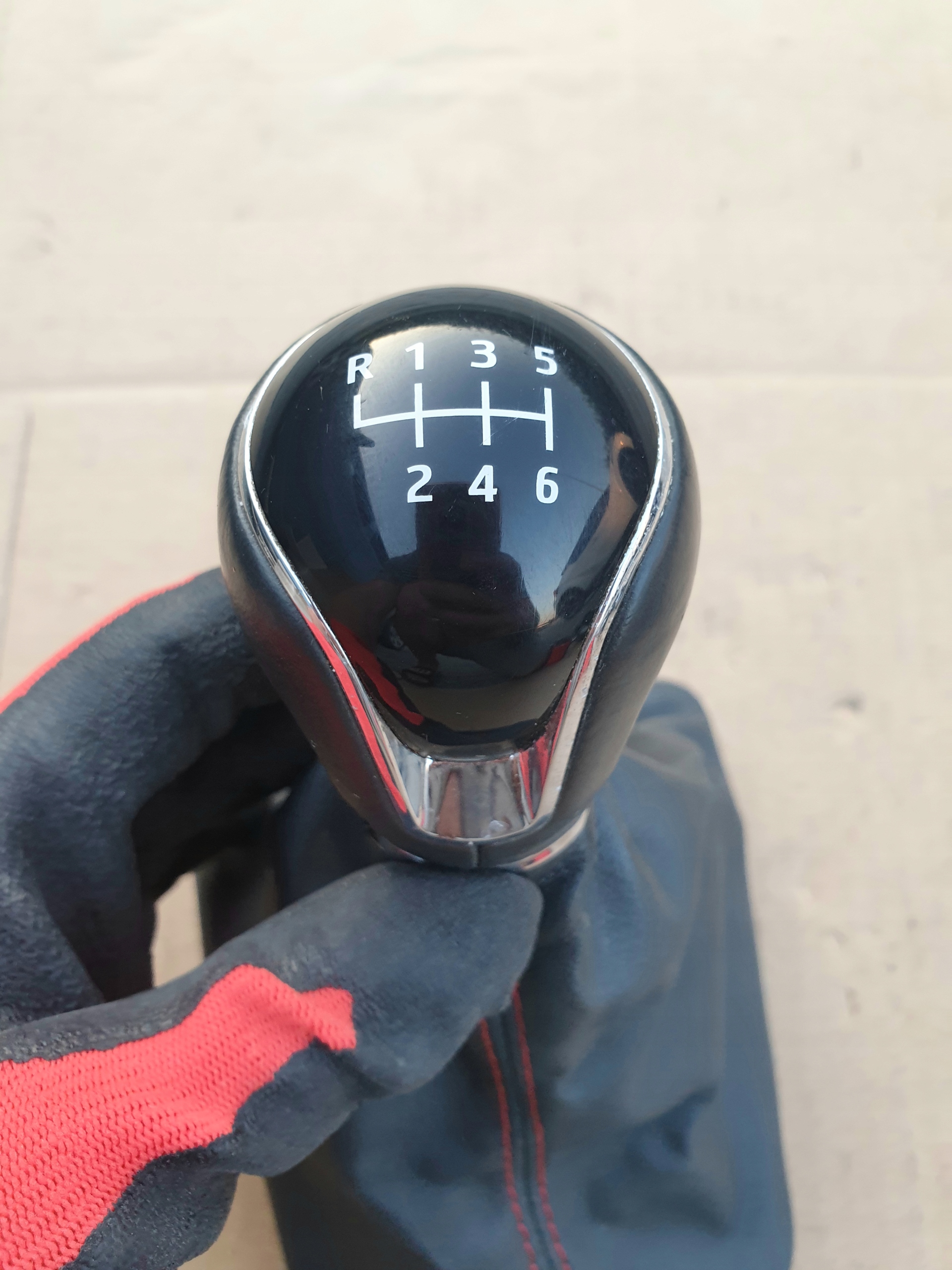 6F0711113N 6F0711113 - РУЧКА ПЕРЕКЛЮЧЕНИЯ ПЕРЕДАЧ СИЛЬФОН SEAT IBIZA V 6F FR P-N