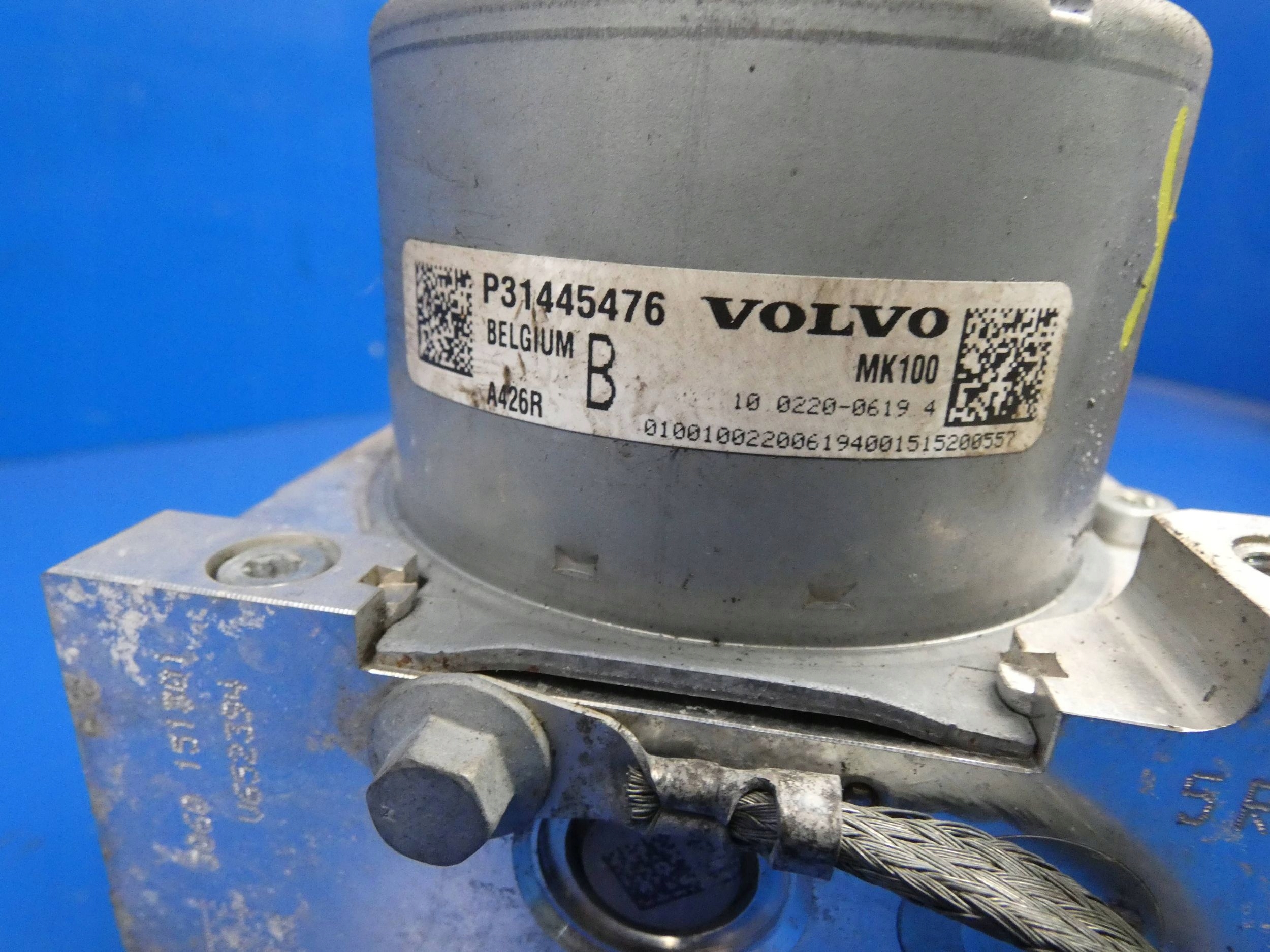 VOLVO XC90 II XC60 II pump control unit ABS