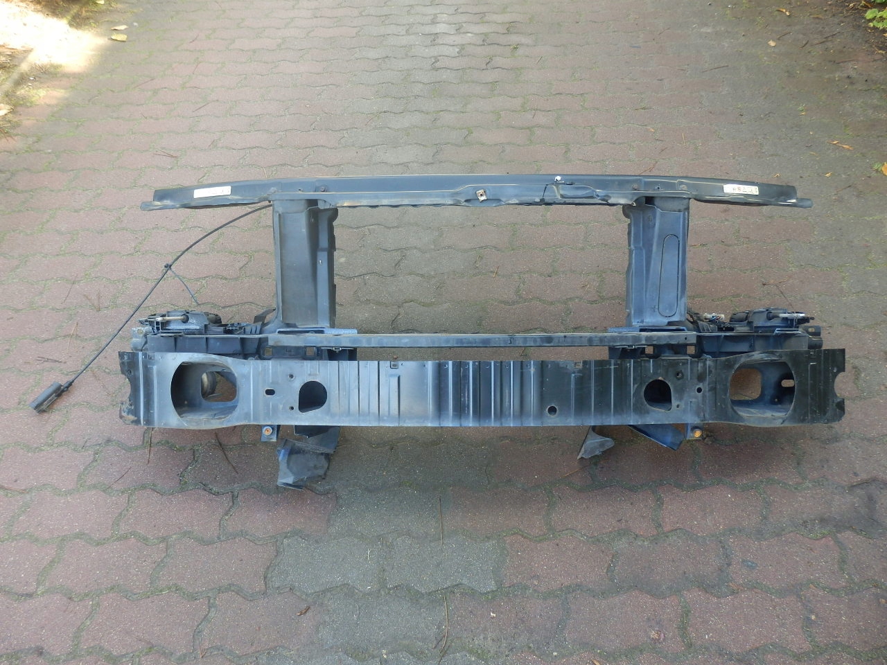 Range Rover III L322 pas przedni belka wzmocnienie