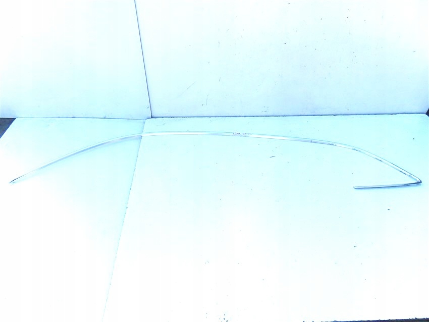 Audi OEr0853703b накладка на дах