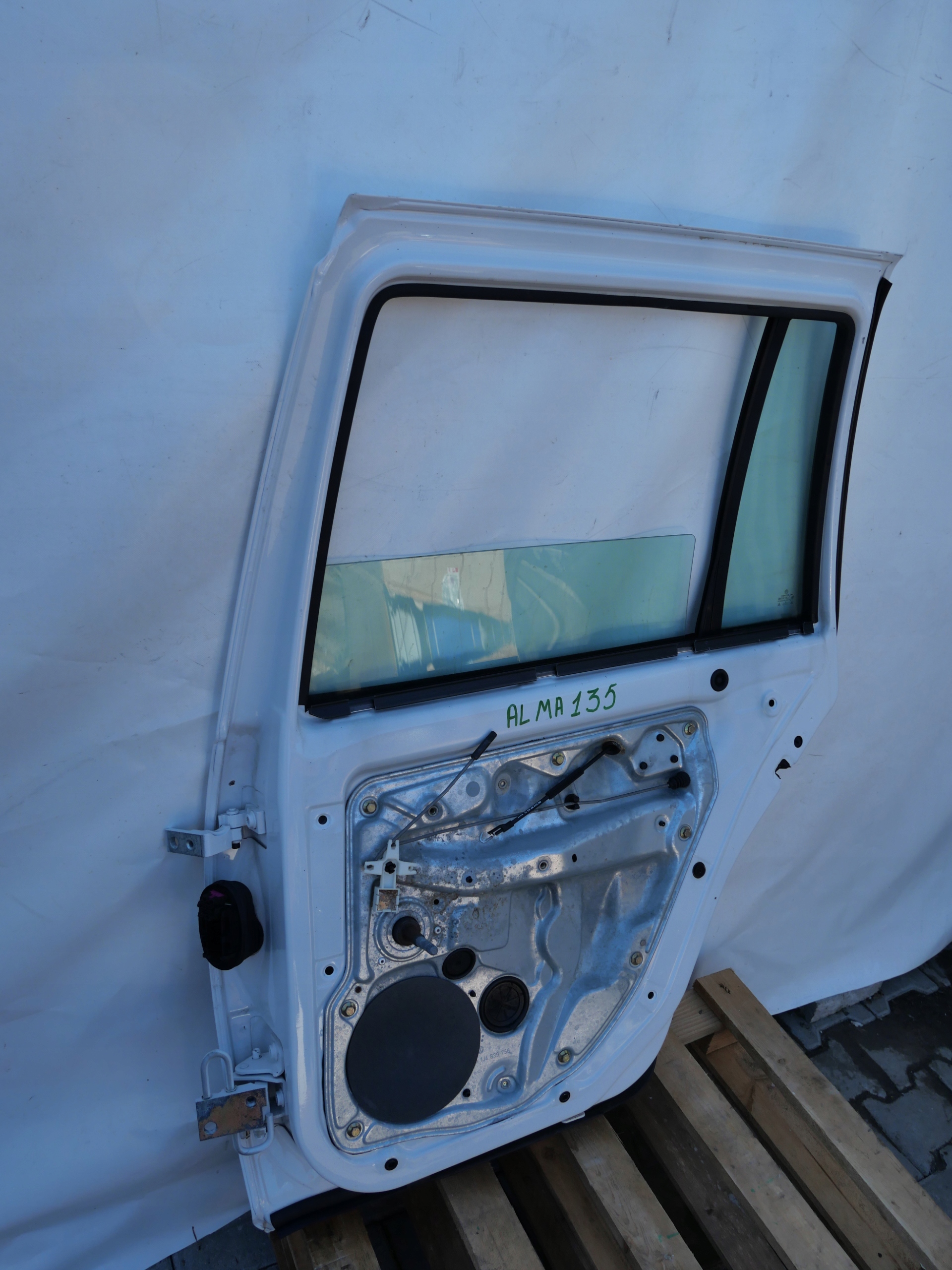 VW GOLF IV door right rear part KOMBI