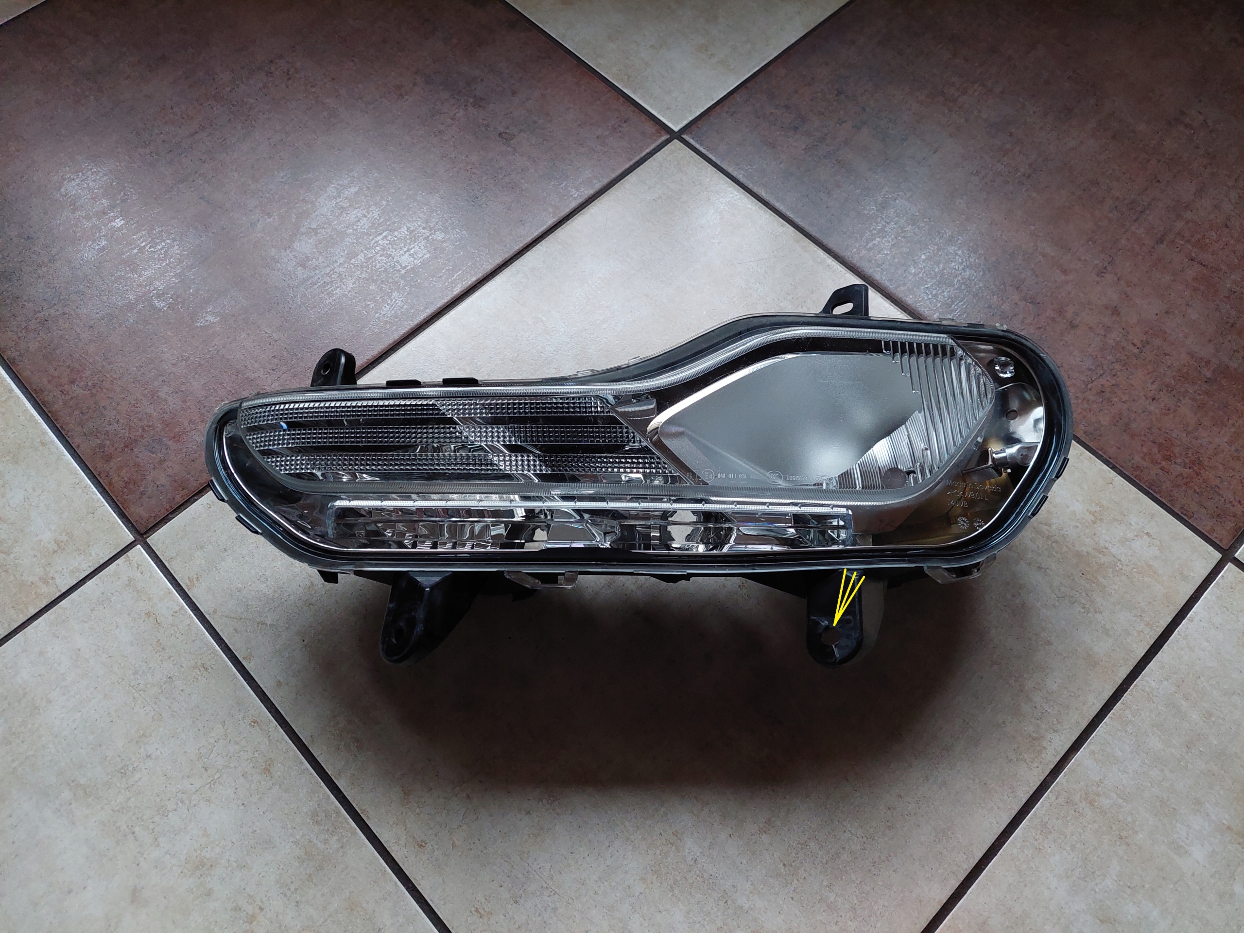 FORD KUGA MK2 галоген левая CV44-13B221-BG