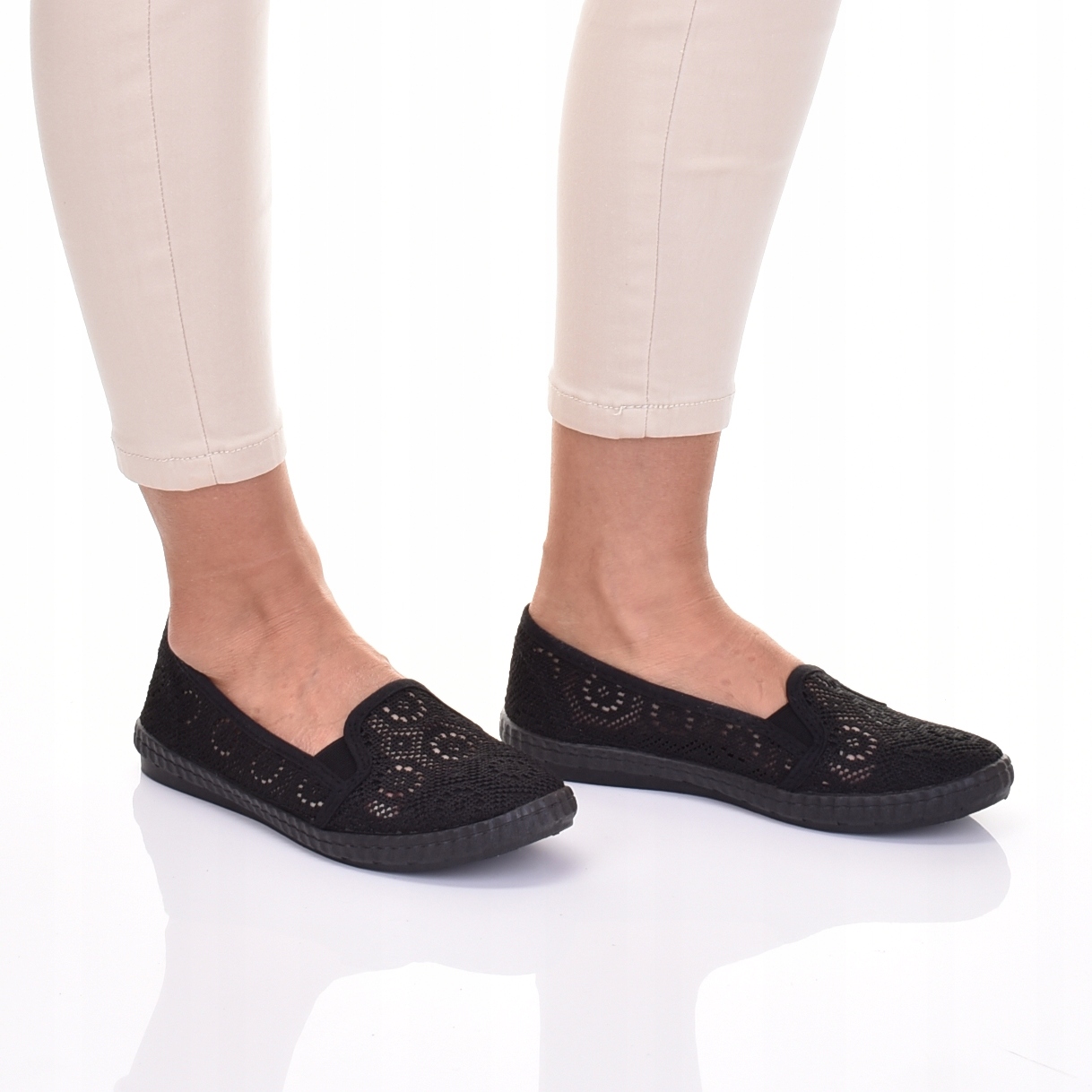 TENISÓWKI AŻUROWE BUTY DAMSKIE KORONKA CZARNE BALERINY Marka bez marki
