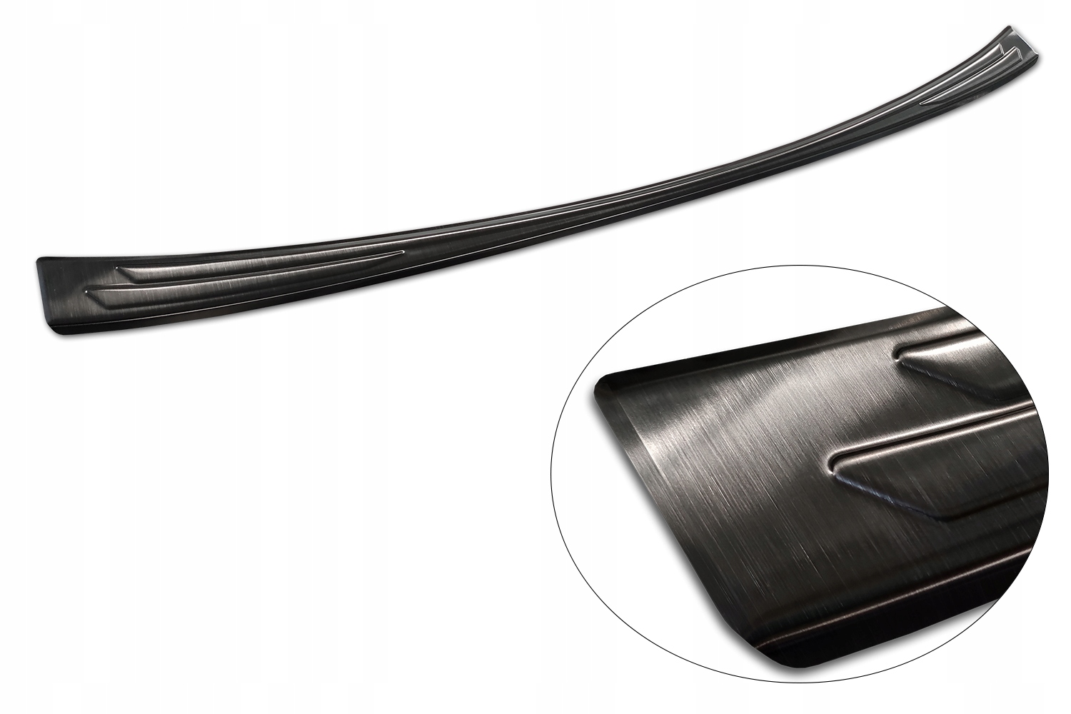 2/45343 - НАКЛАДКА НА БАМПЕР LEXUS NX II AZ20 2021-