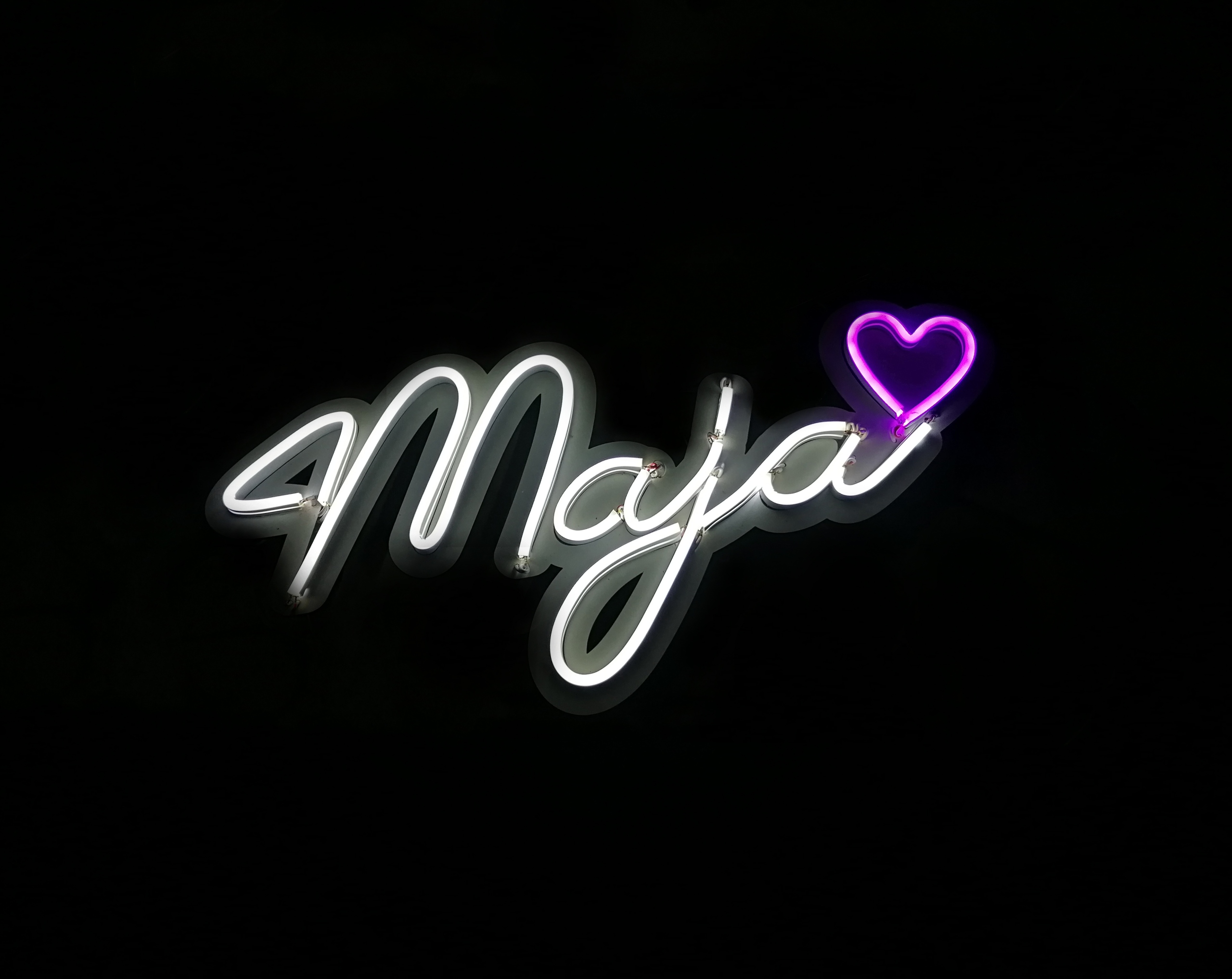 NEON LED dekoracja ścienna IMIĘ Z SERCEM neon led panel napis biały EAN (GTIN) 3800157619547