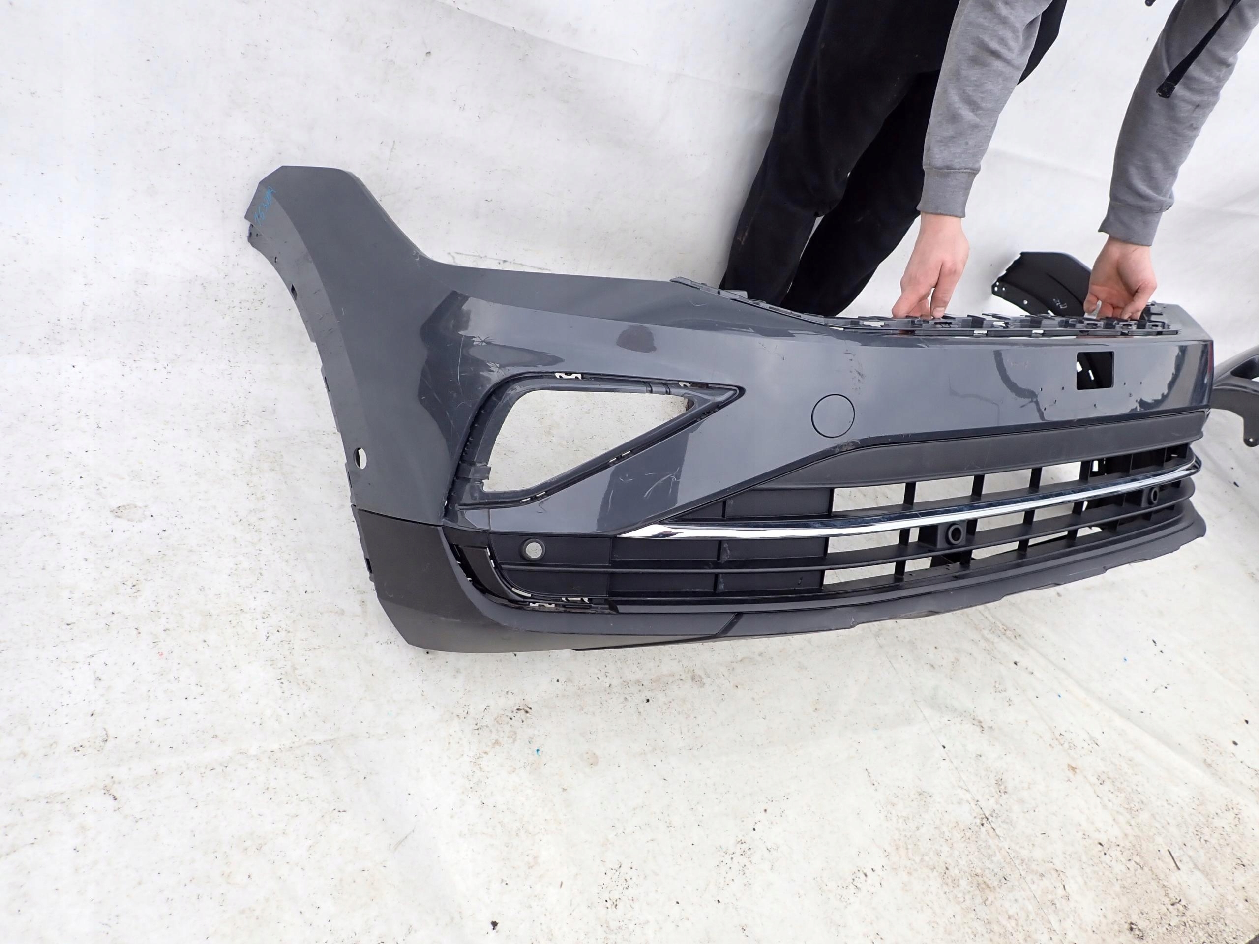 VW TIGUAN II 5N LIFT 20- nárazník předek 6PDC