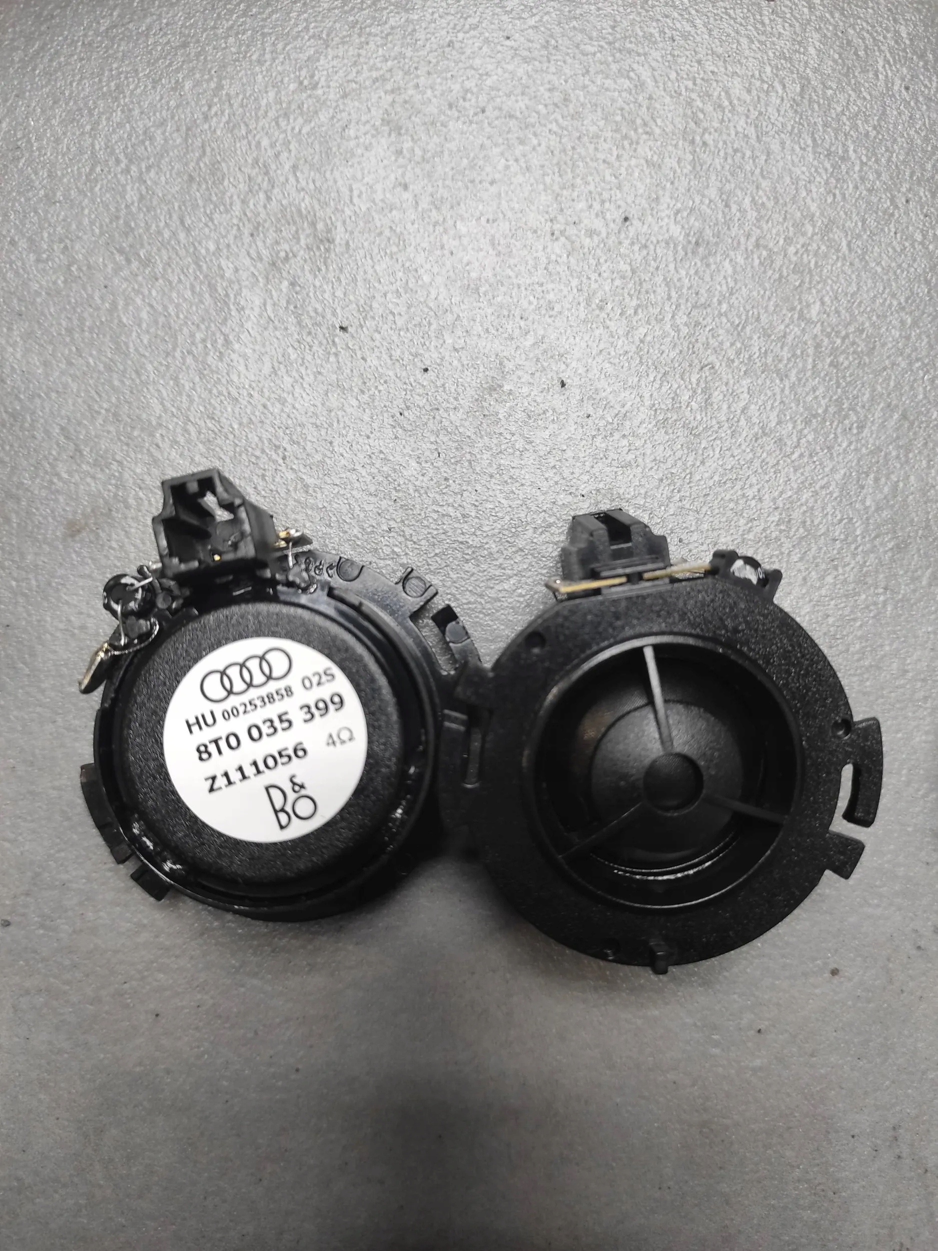 Audi A5 8T SESTAVA repráků 8T1035223A
