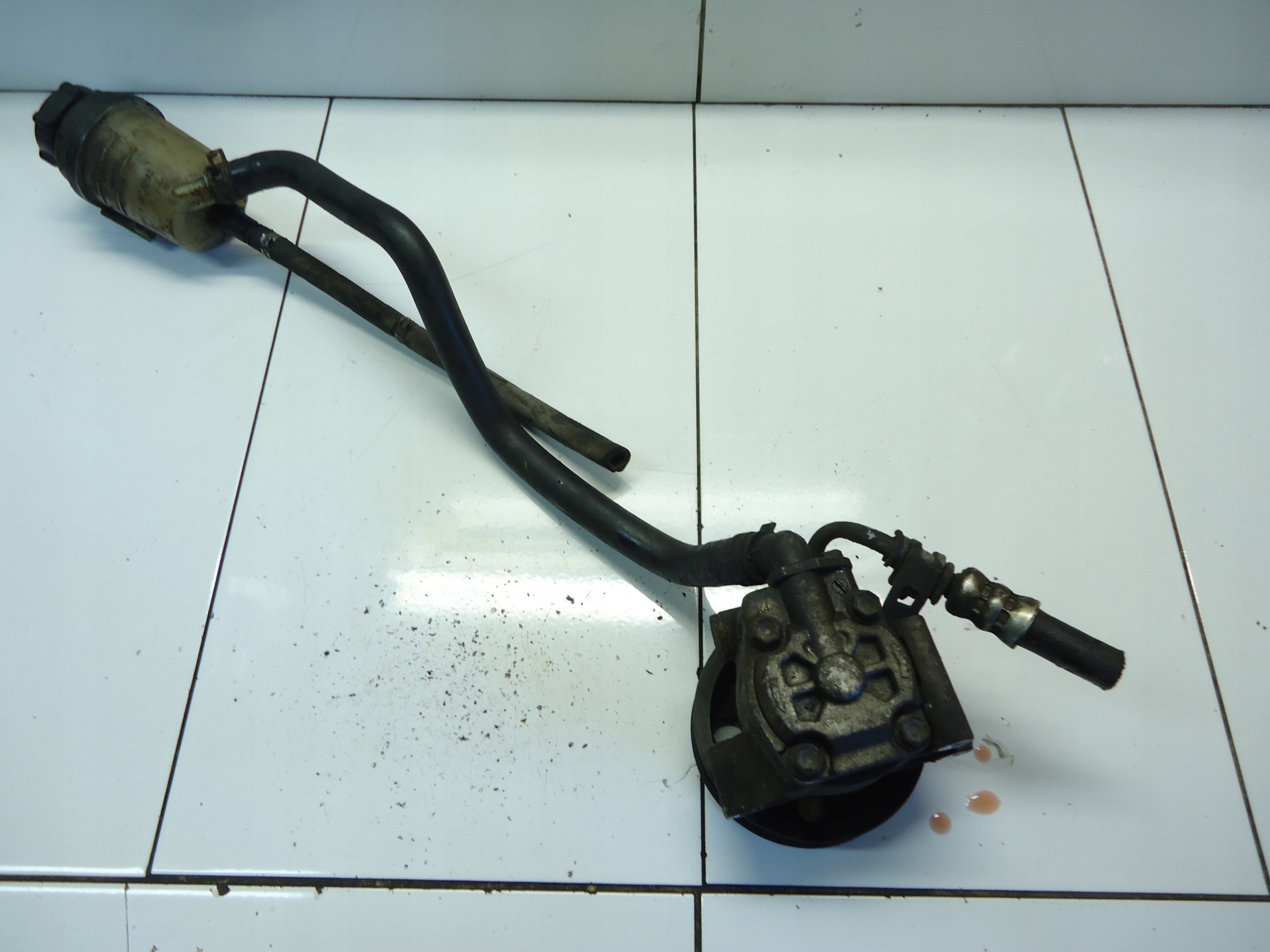 FORD TRANSIT MK7 2.2TDCI Servopumpe CC11-3A696-BB