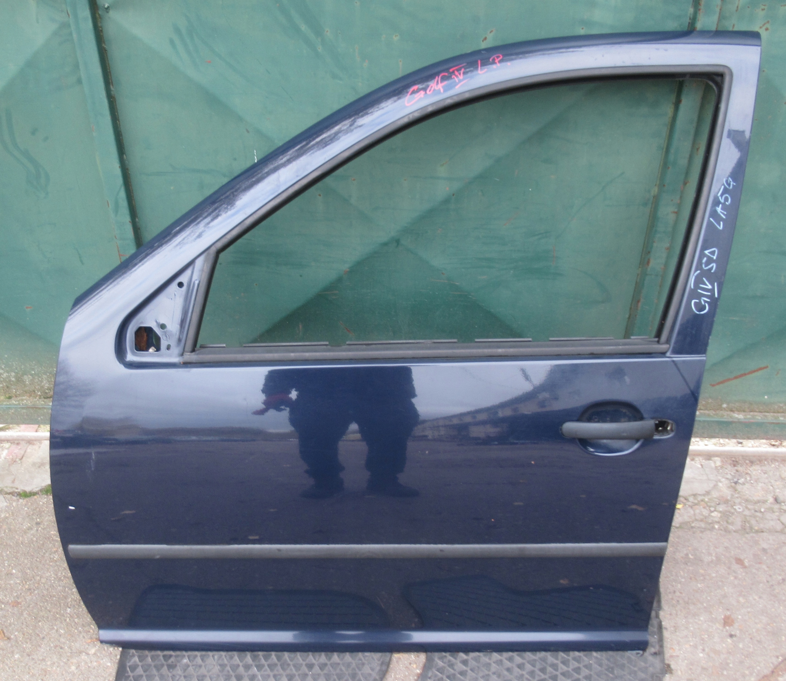 VW GOLF IV KOMBI 5D door left front