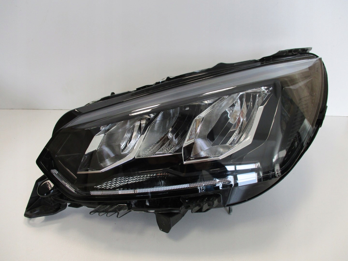 light lights FULL LED PEUGEOT 208 2008 20R
