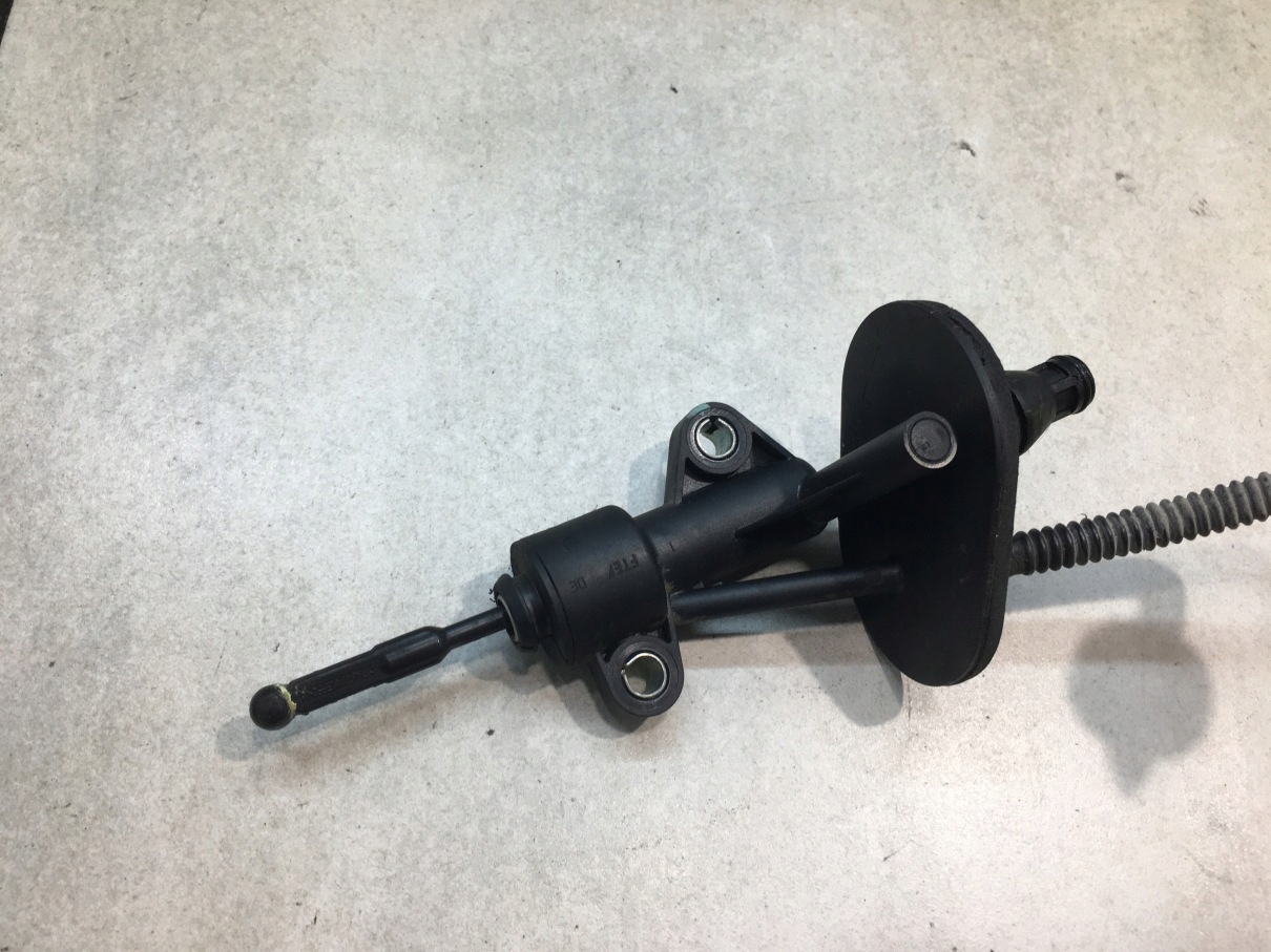 pumpa spojky OPEL CORSA D 1.3 CDTI 55190993