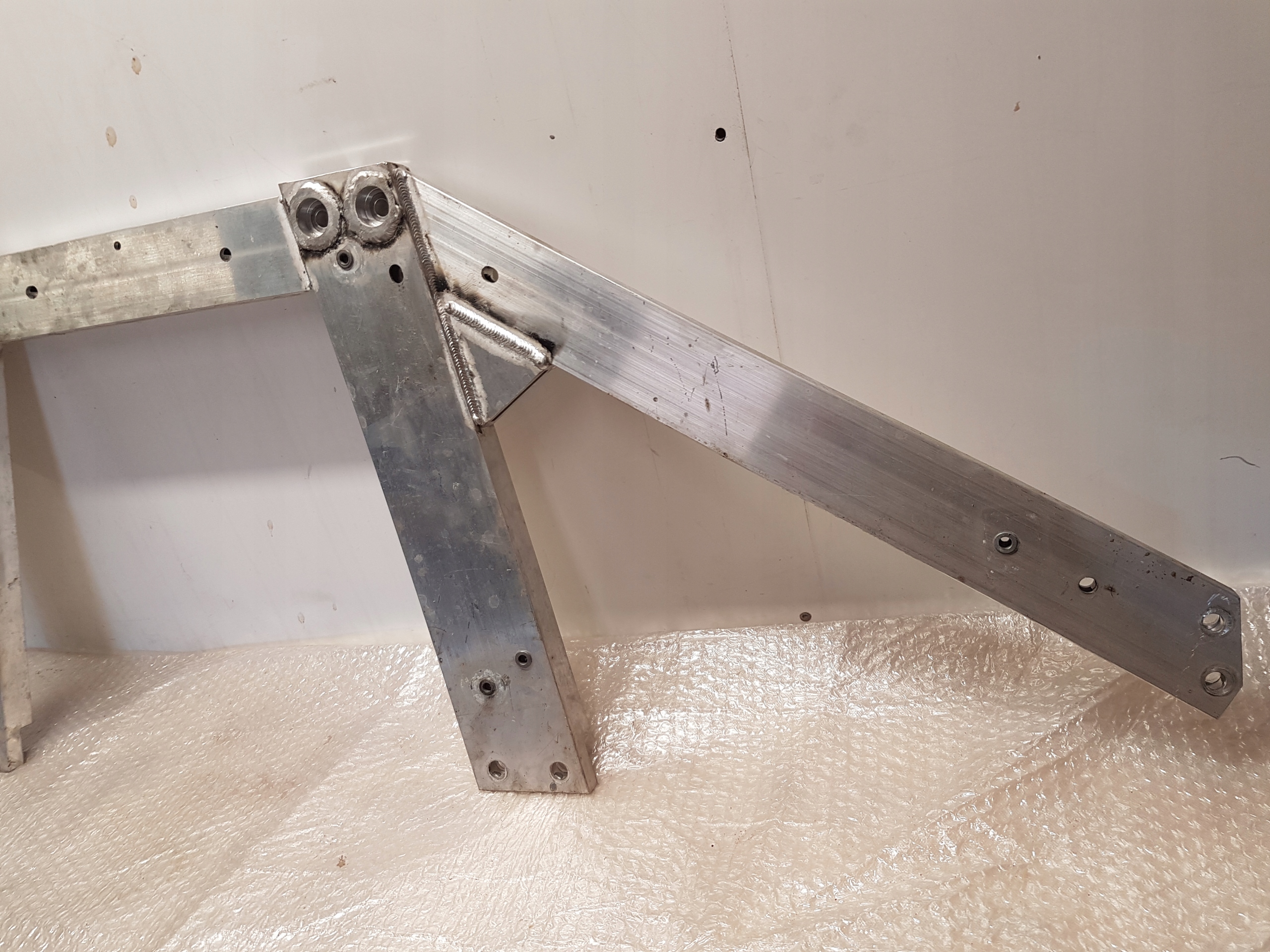 Console RAMY Arrière MASERATI MC20 670216673