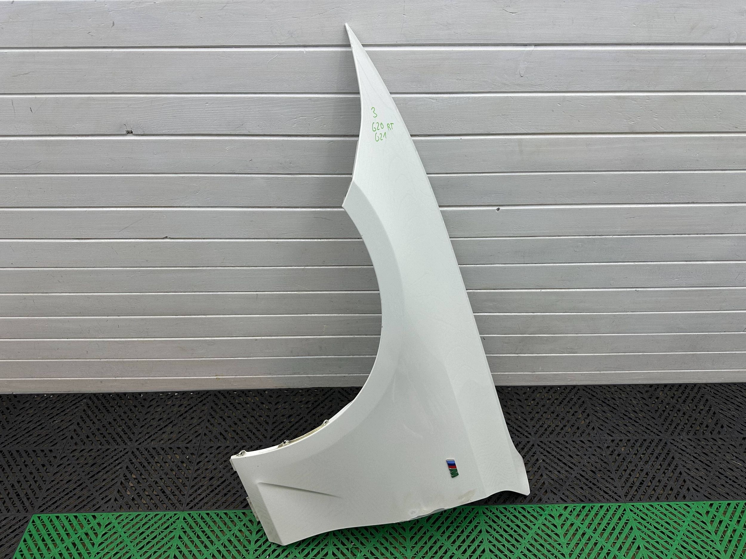 fender front side left BMW 3 G20 G21