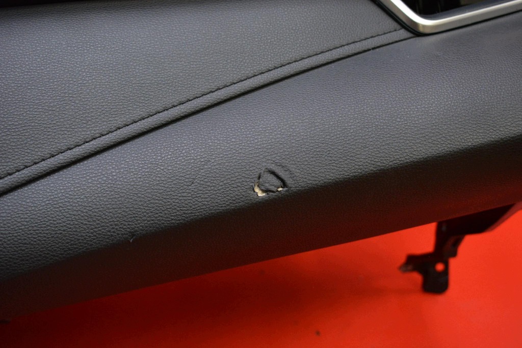 dashboard instrument panel console cockpit airbag EU TOYOTA COROLLA E21 18-25