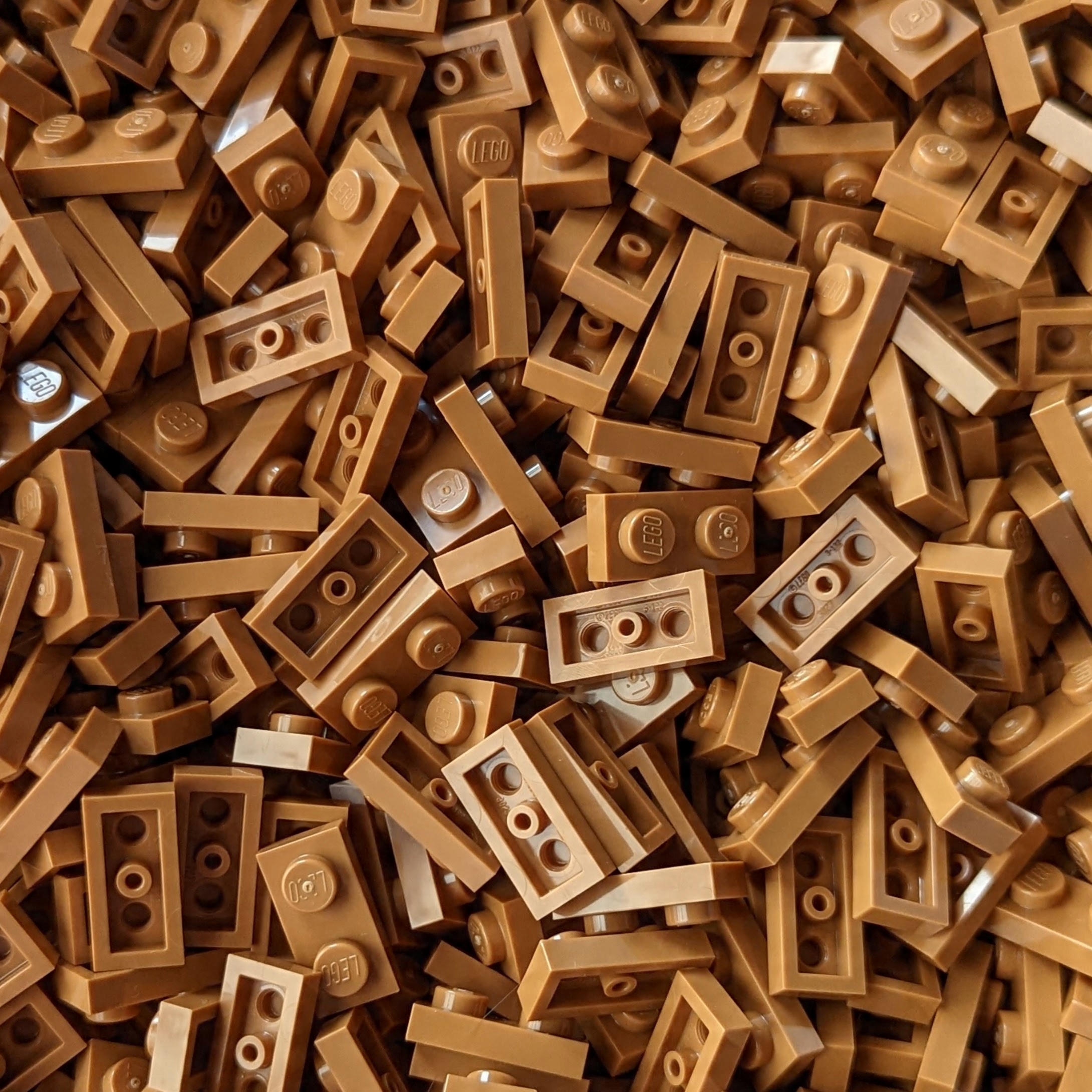 

Pakiet Lego 3023 Płytka 1x2 średni nugatowy 40sztN
