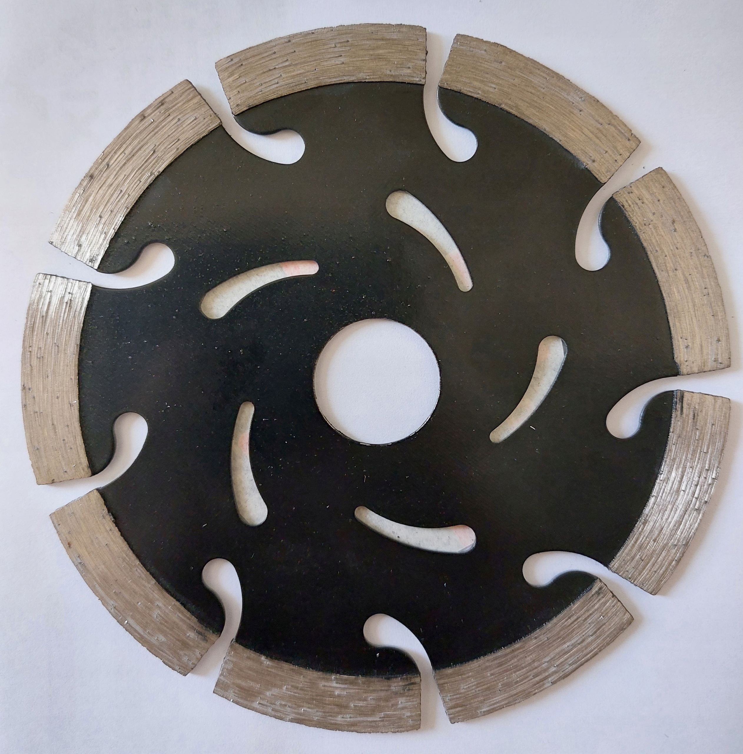 

Tarcza Diamentowa Segmentowa 125X10mm