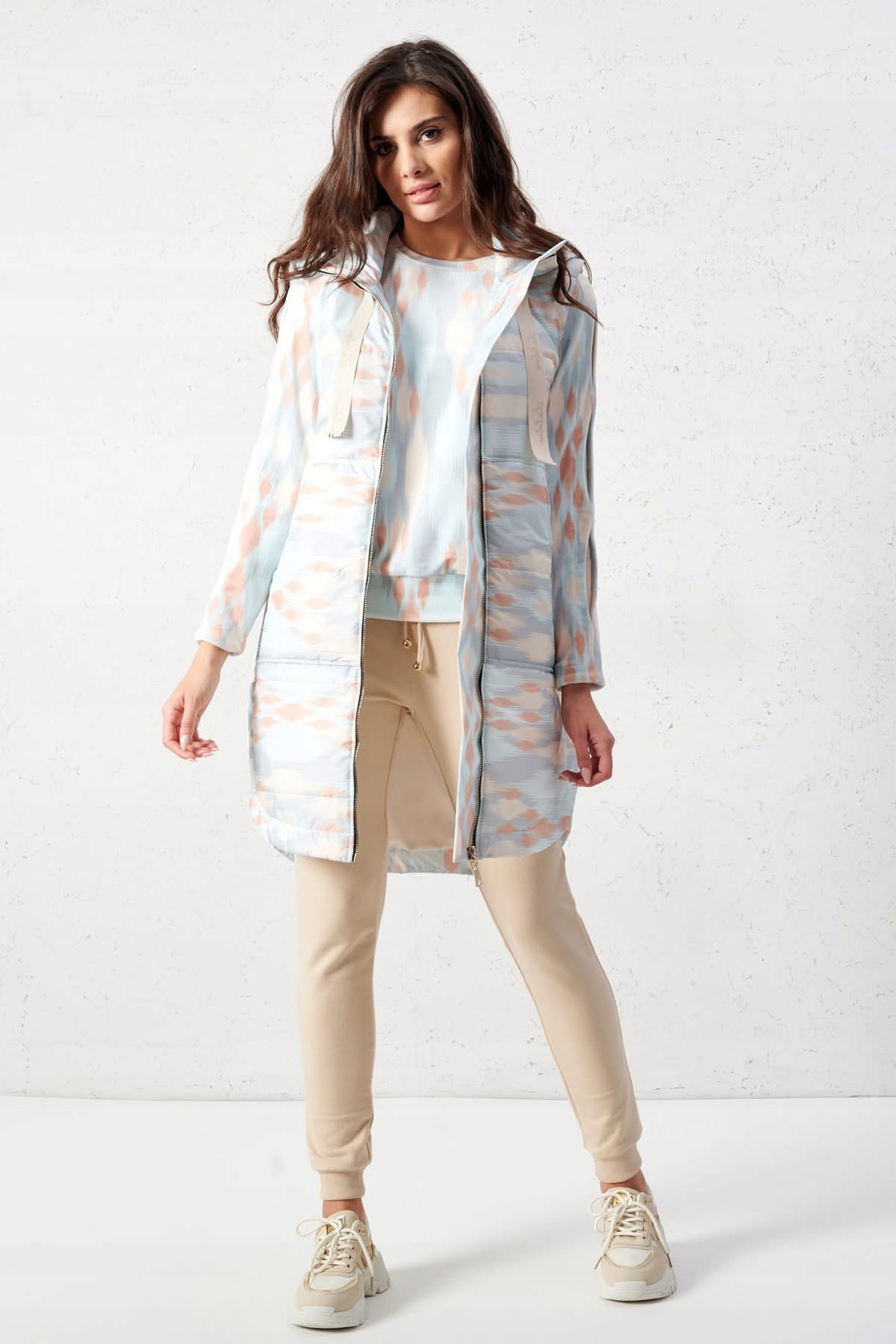 L Dresy Kompletní Mikina Kalhoty Nenědý Velurový 0623 0367 velikost L