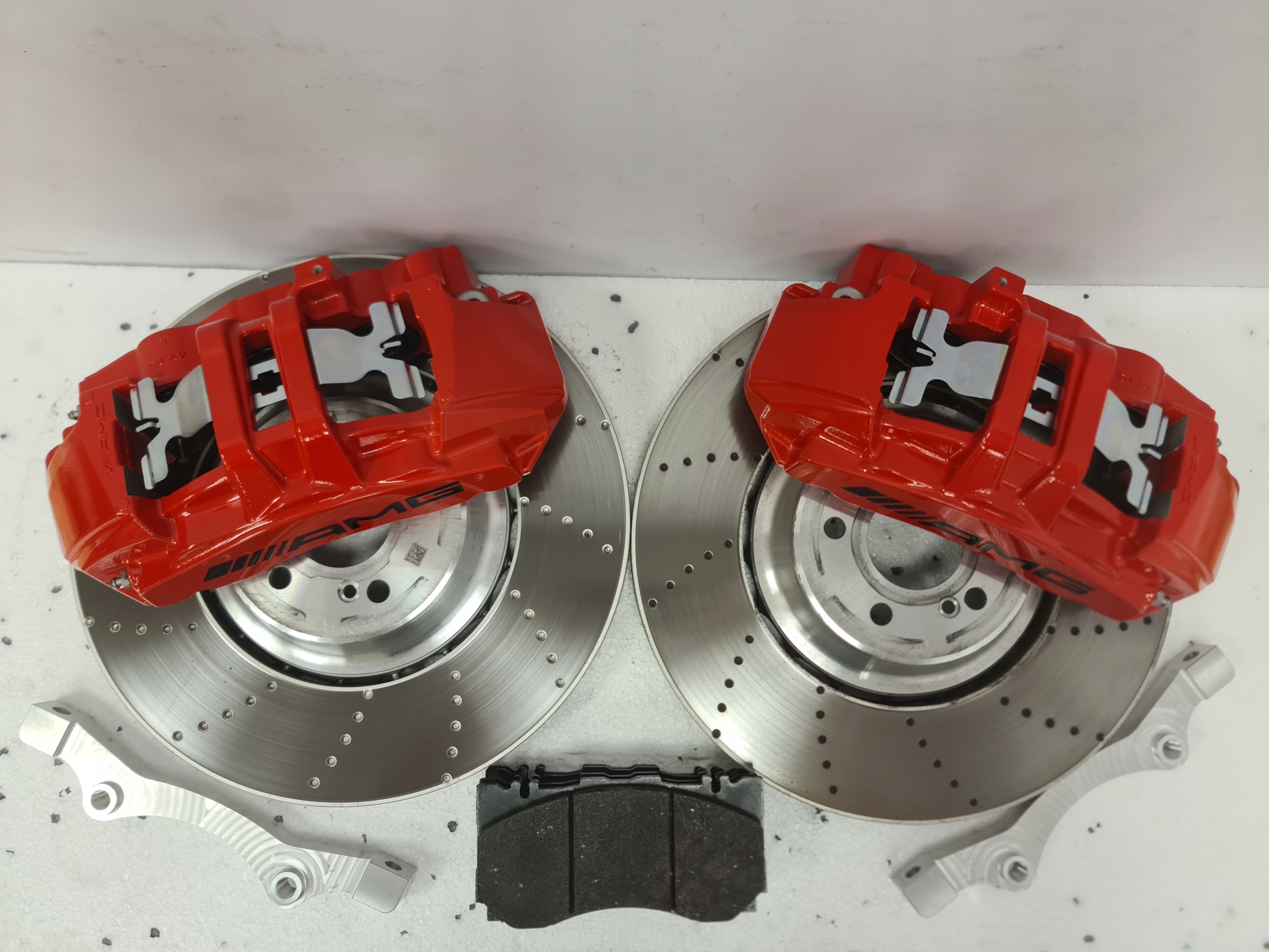 Zaciski Tarcze AMG Mercedes ZESTAW Big Brake W213 - galeria