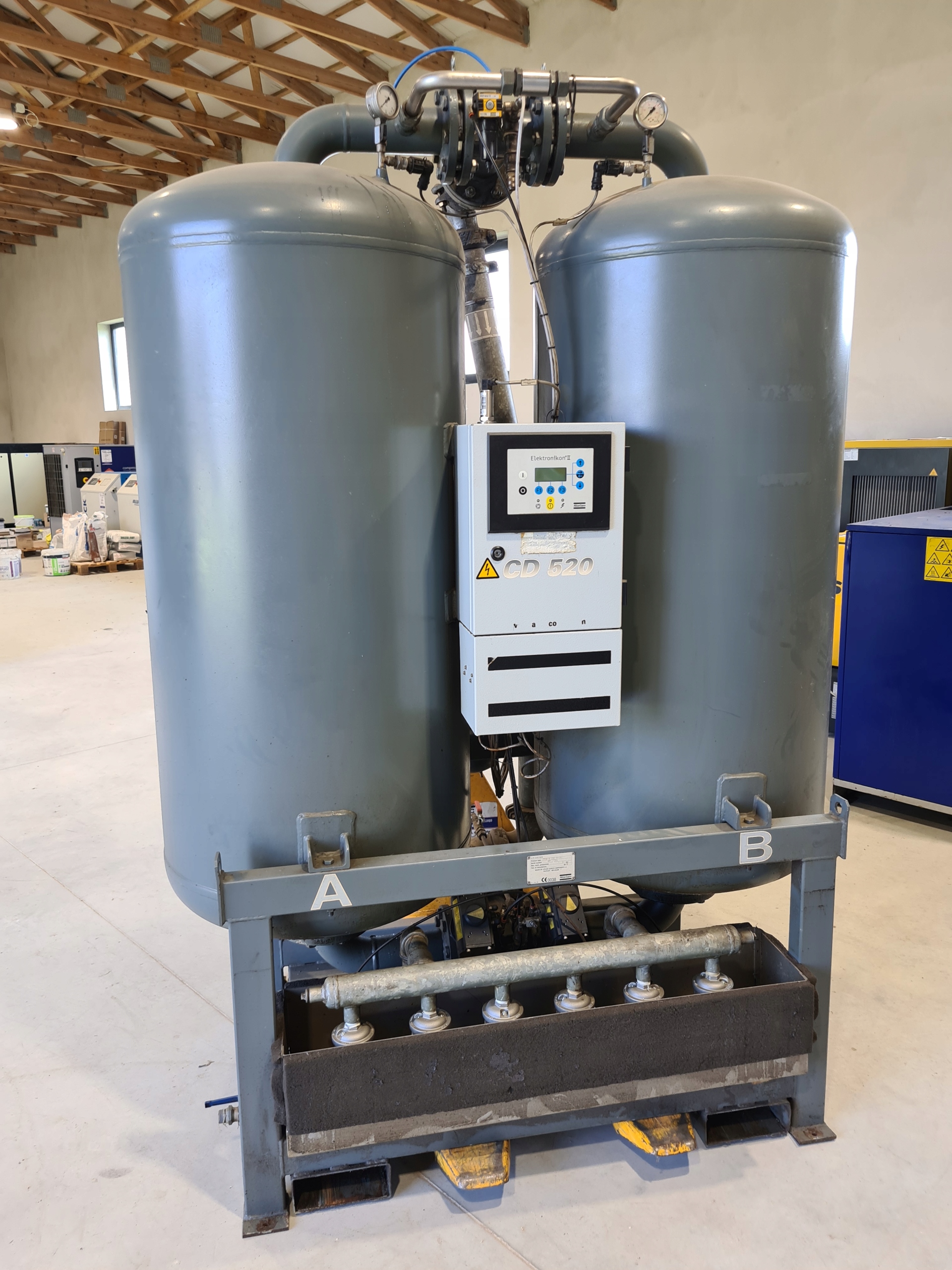 Osuszacz adsorpcyjny ATLAS COPCO CD 520 CE Kod producenta 4017