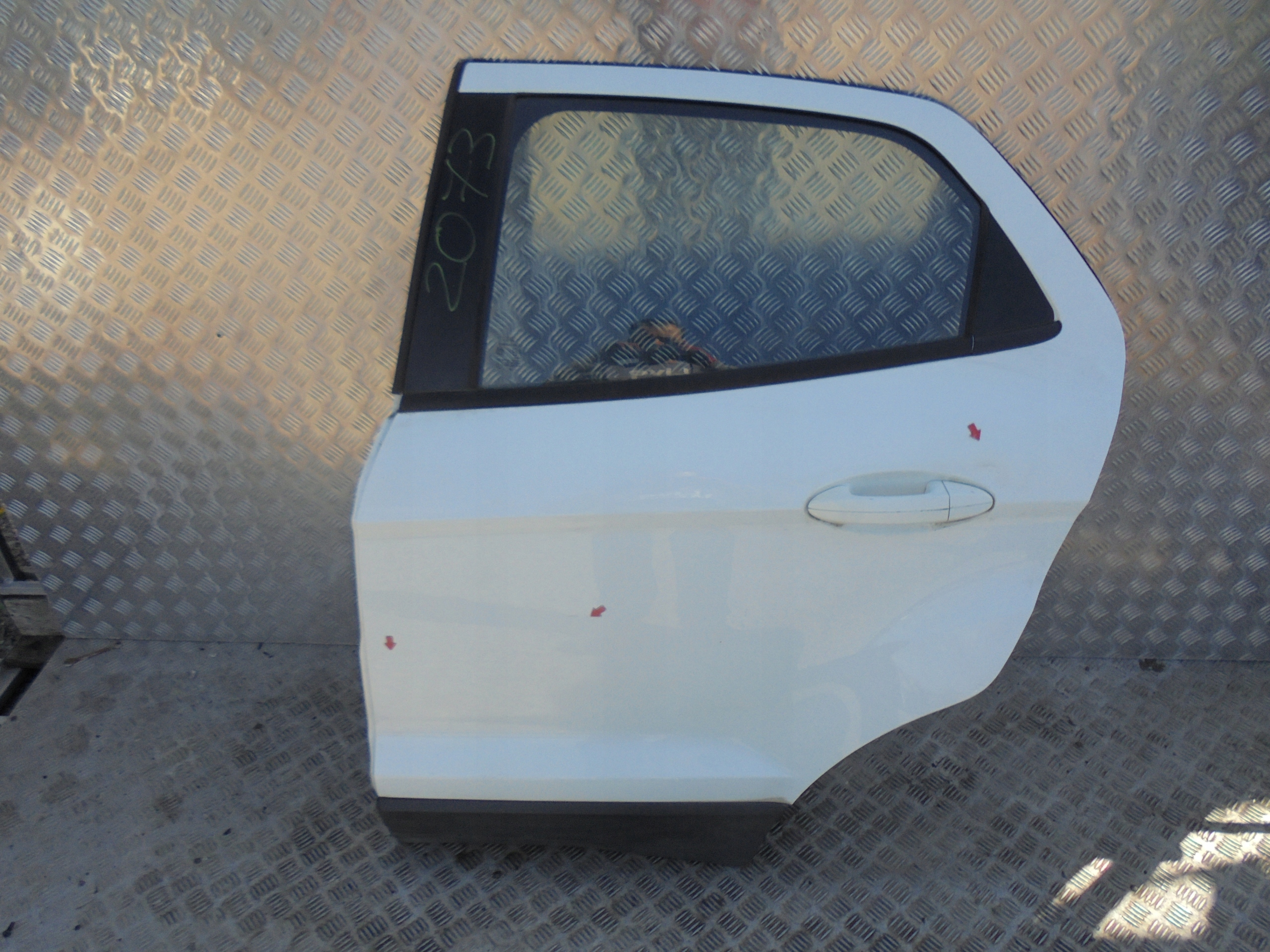 2073. ДВЕРІ ЛІВИЙ ЗАД. FORD ECOSPORT