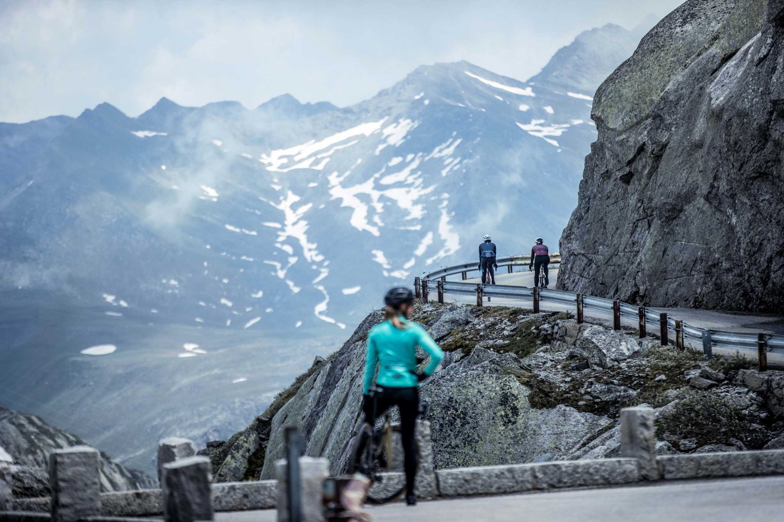 Rogelli RADIUS - męska zimowa kurtka rowerowa Kod producenta ROG352037.M