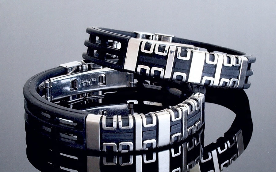 

Elegancka bransoleta 316L + kauczuk