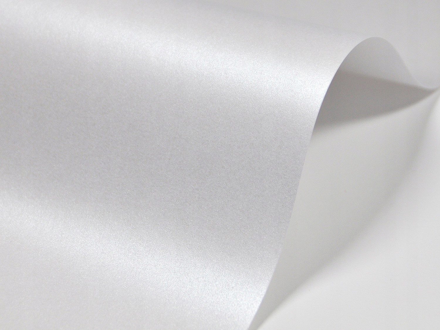

Papier perłowy Majestic Marble White 120g A4