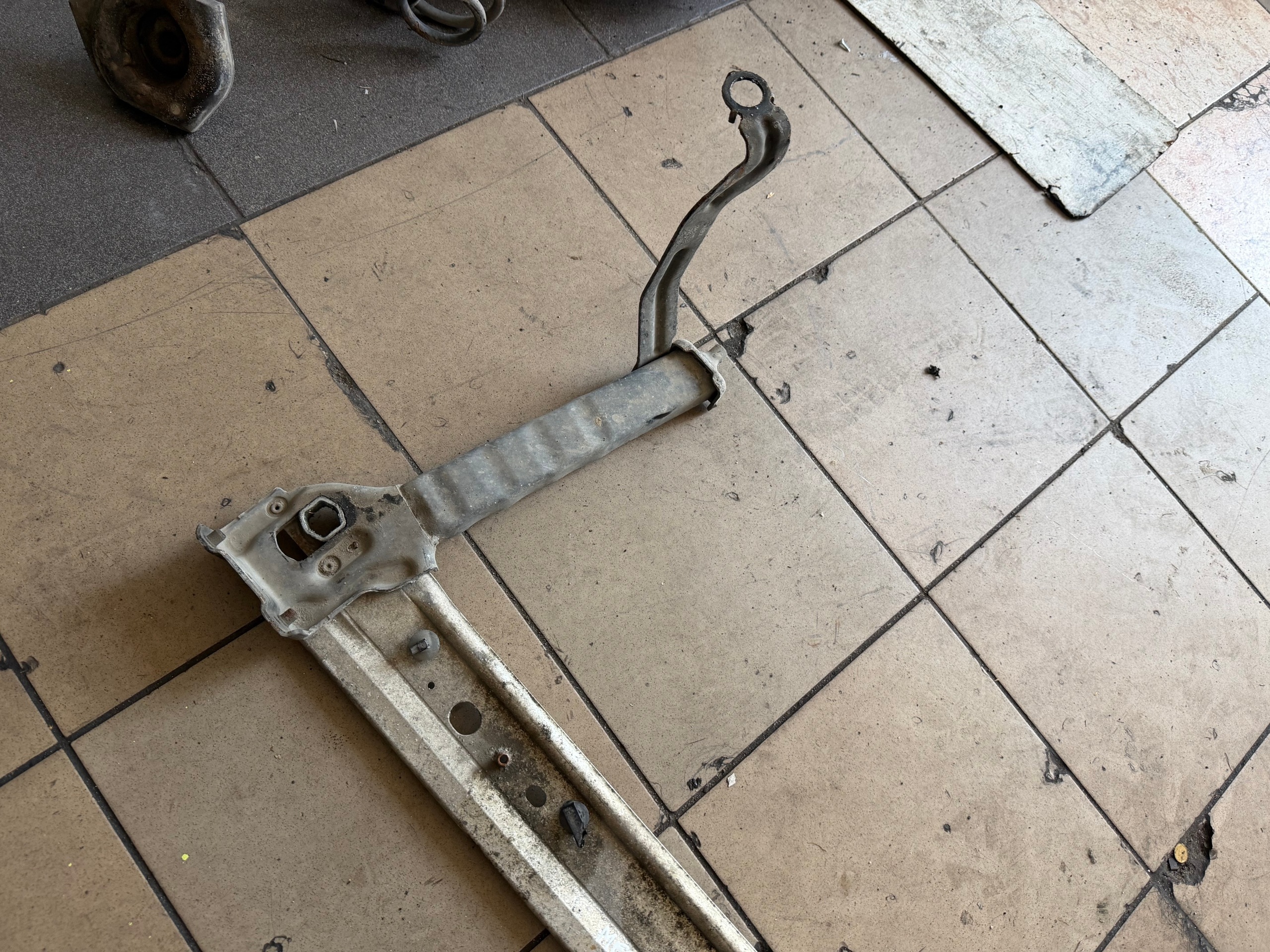 sider below bumper radiator front RENAULT MEGANE III 1.4 TCE