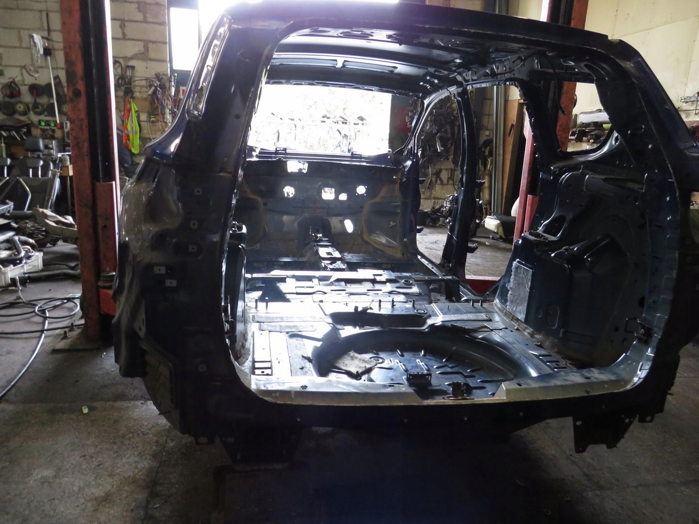 ПЕРЕДНЯ ПАНЕЛЬ ЗАДНІЙ ЗАД. ЗАД FORD KUGA Mk2 II