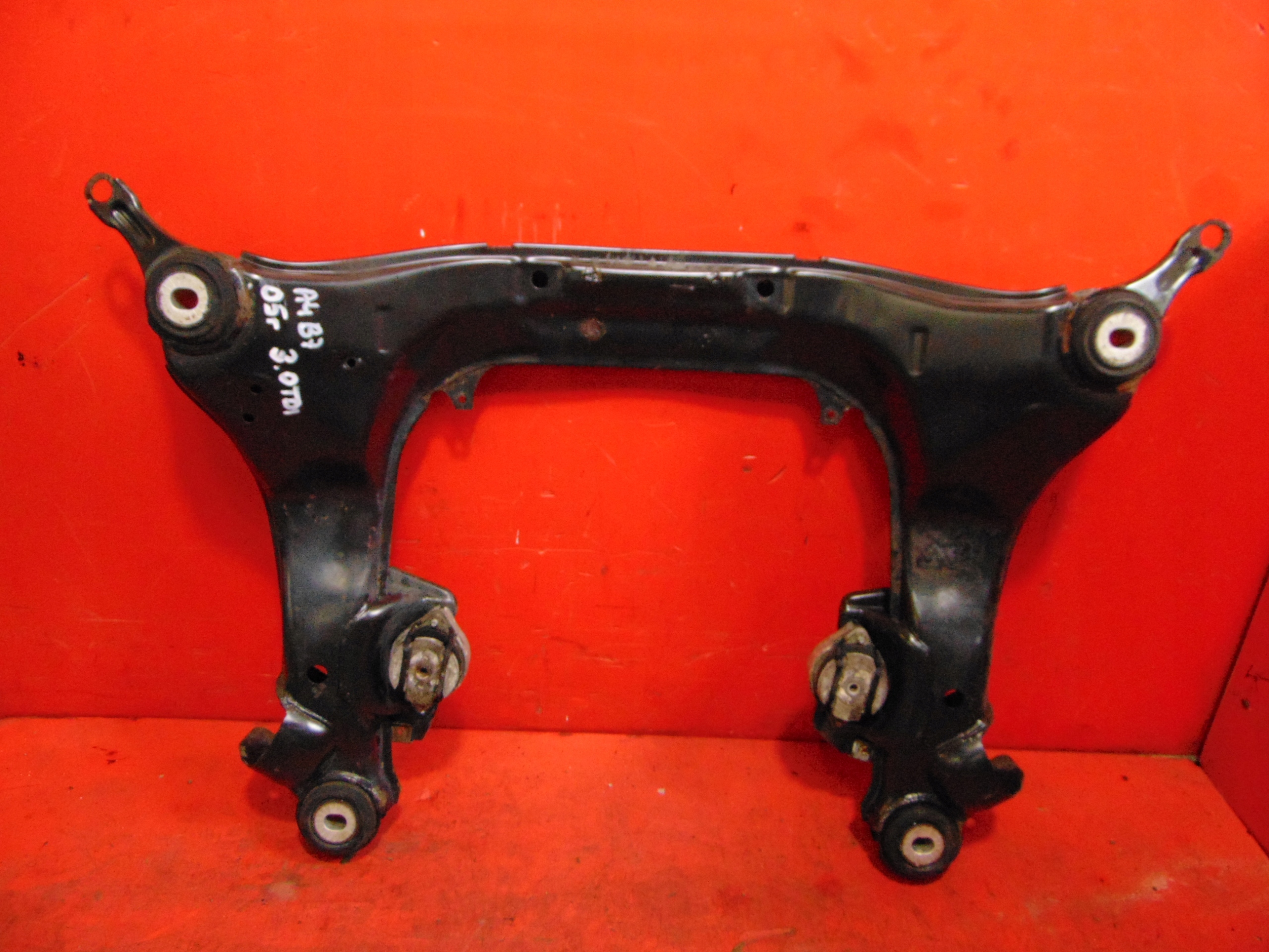 AUDI A4 B7 8E 8E2 3.0 TDI subframe axle beam axle beam TRAWERS front QUATTRO