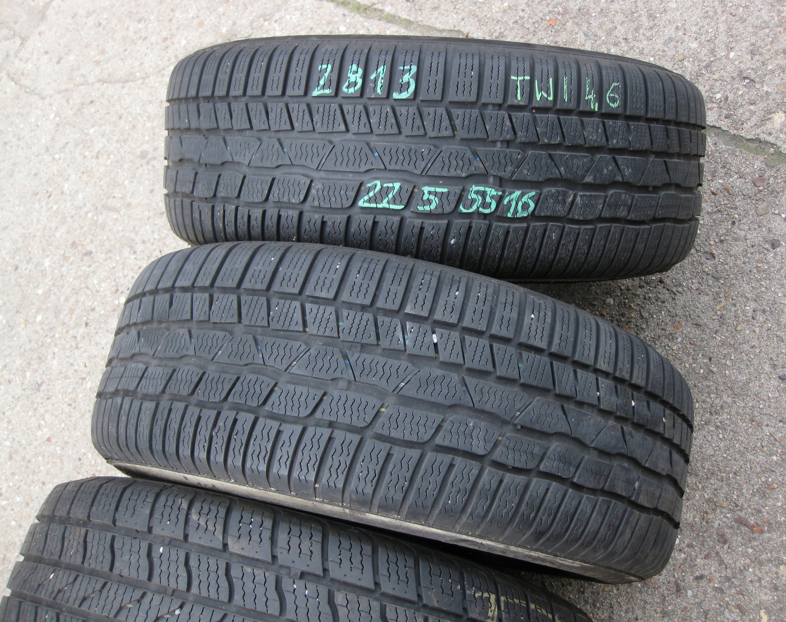 discs BORBET POINTS 16" tyres CONTINENTAL / LANVIGATOR 225/55R16 KOMPLET
