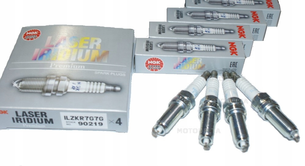 ŚWIECE ZAPŁONOWE ALFA ROMEO GIULIA STELVIO 2.0 T