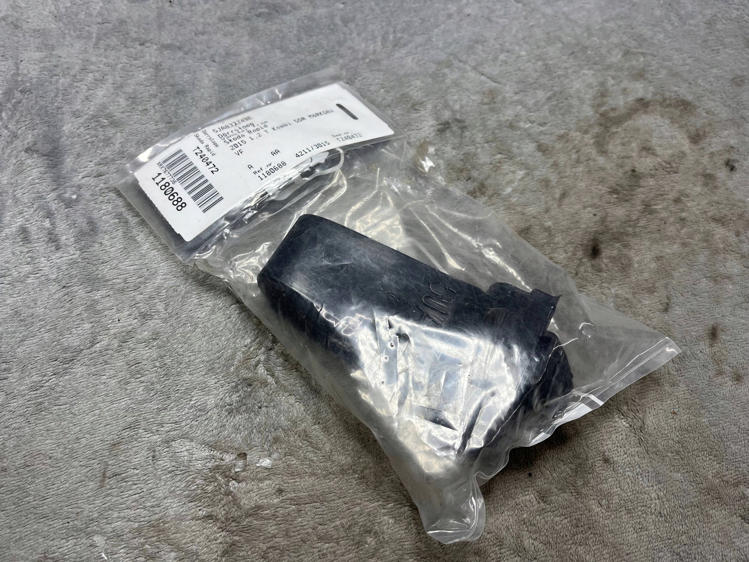limiter door SKODA RAPID A4 B8 5JA837267B !J