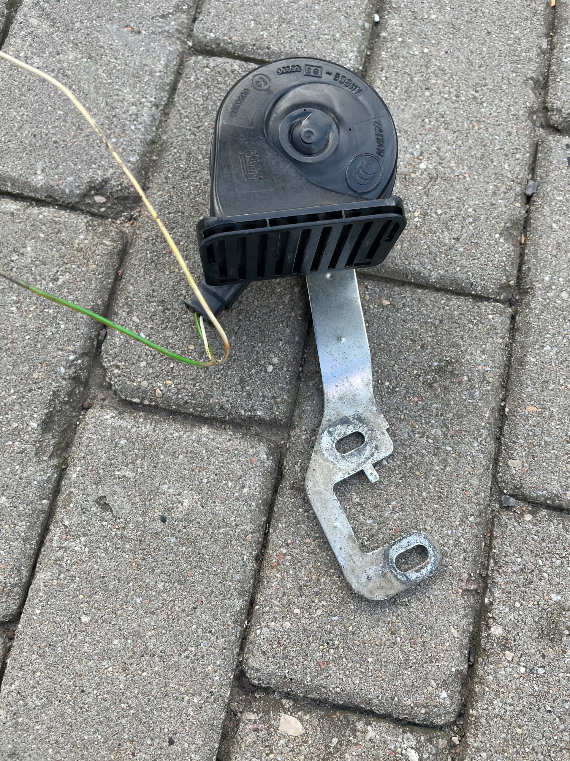 9686769080 - Звуковой сигнал C3 DS3 Lift 9676769080 2pin