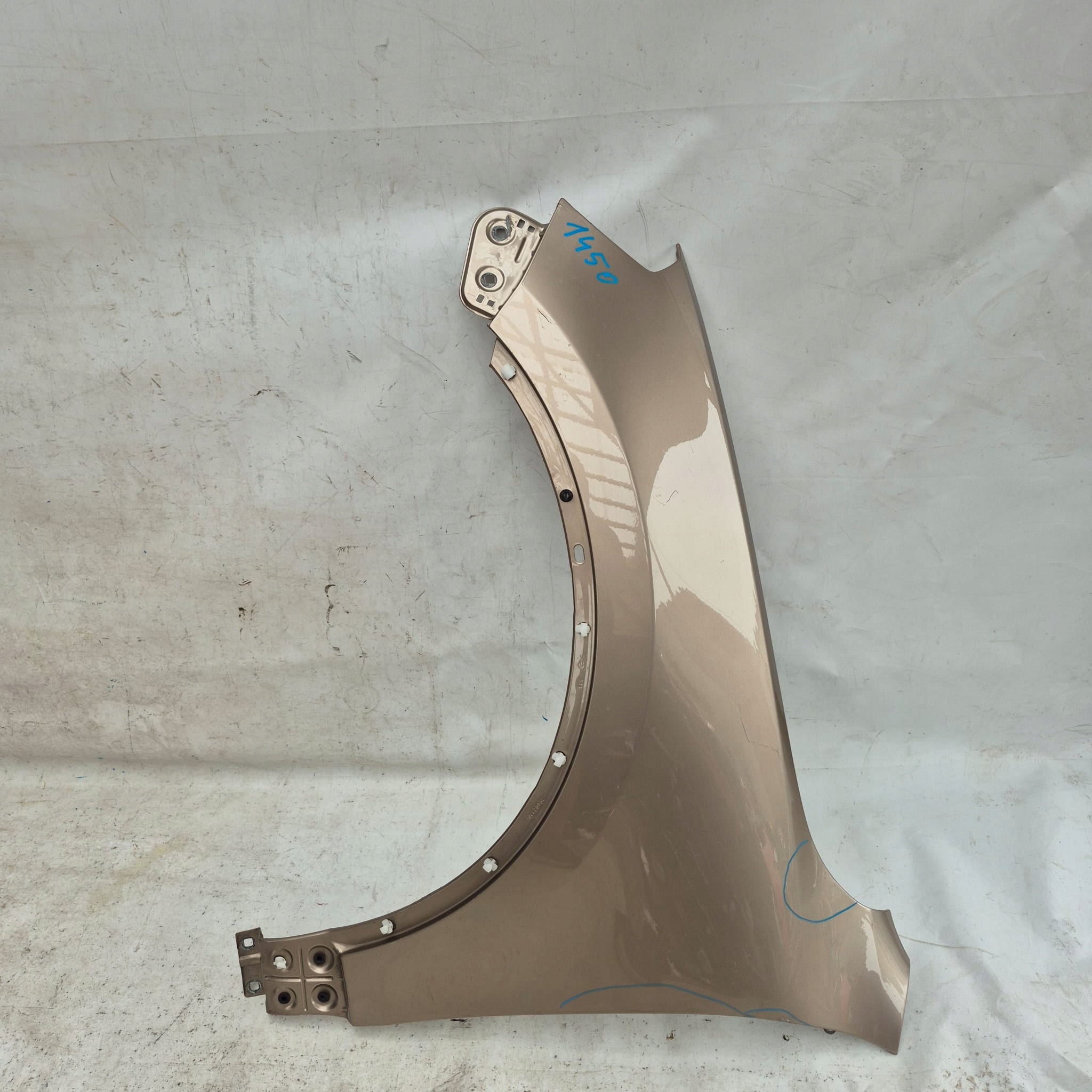 VW TOUAREG II 2 10- fender left front front