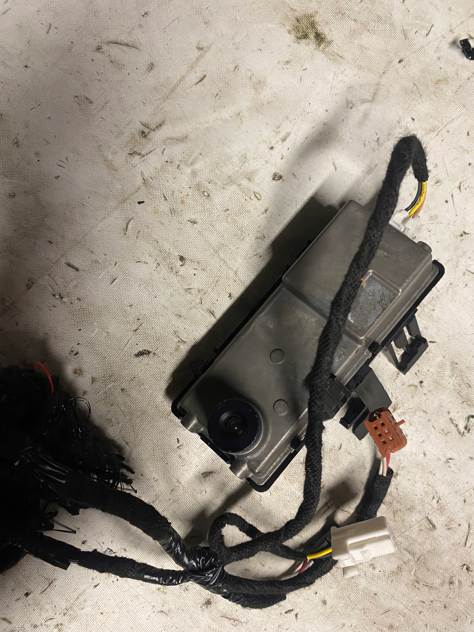 RENAULT ASYSTENT RUCHU KAMERA MEGANE IV 284624085 Numer katalogowy części 320761