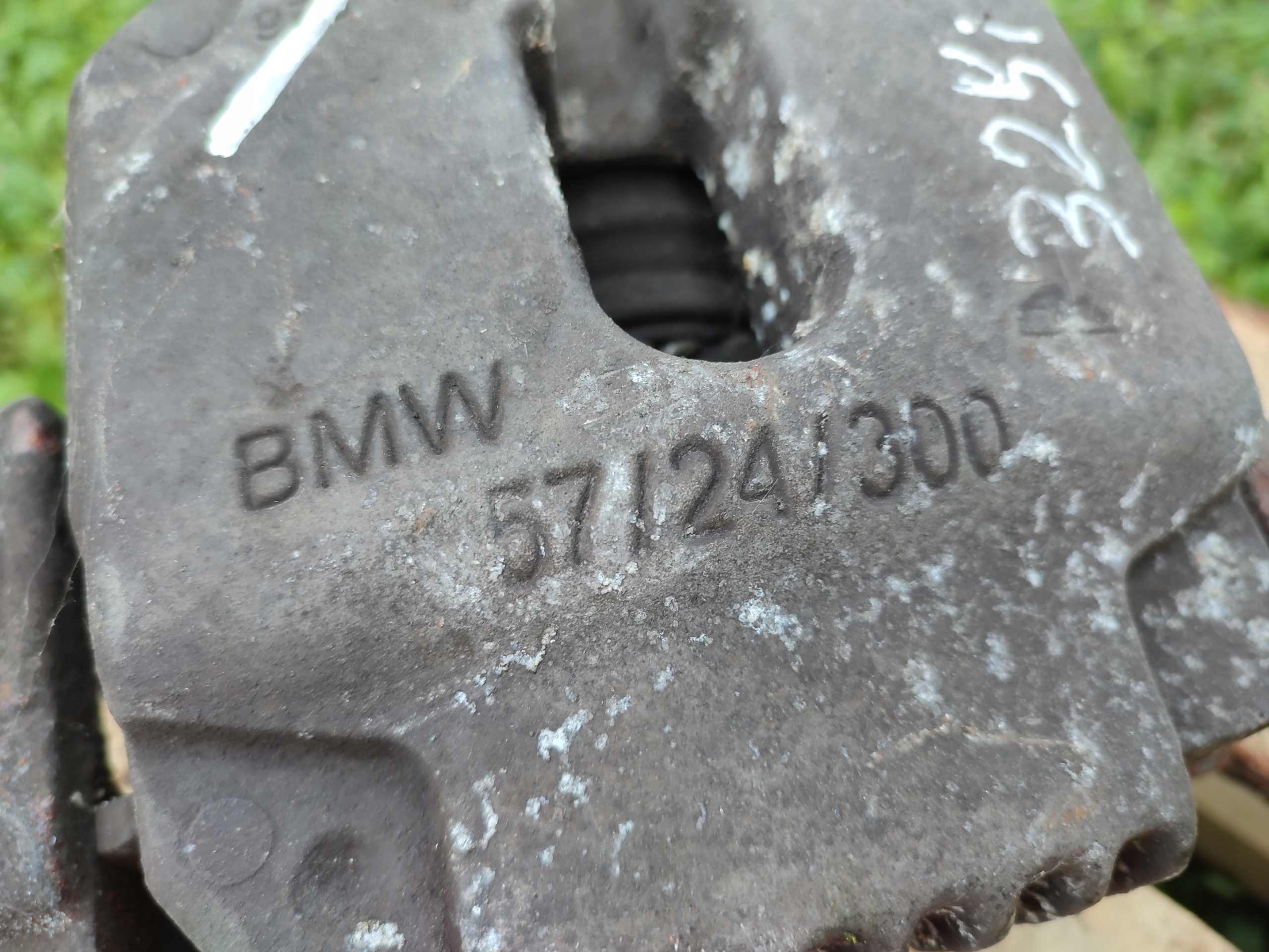 caliper brake front right 57/24/300 BMW E91 325i