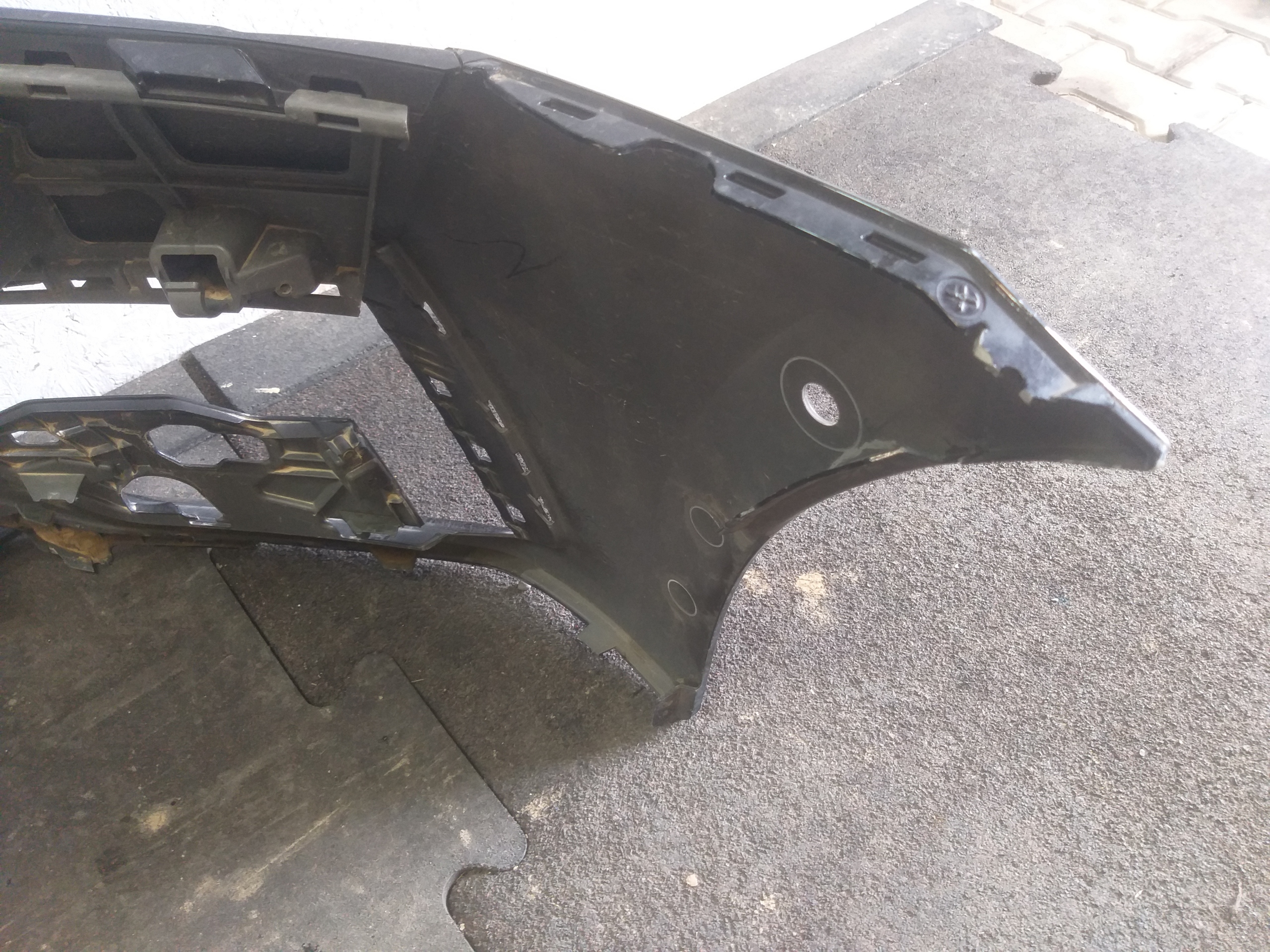 PARE CHOC AVANT SKODA OCTAVIA IV 4 RS