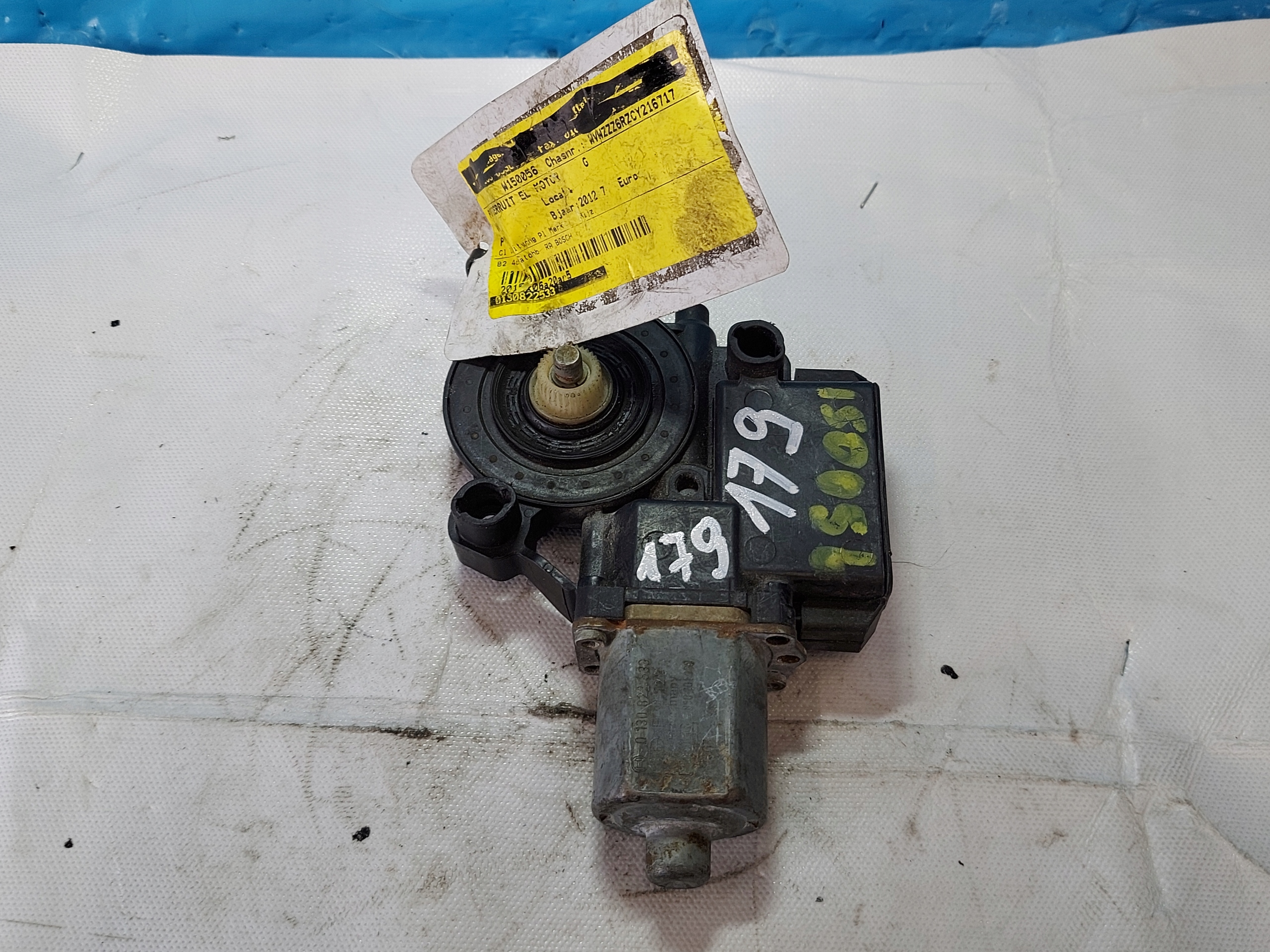 engine lifting windows POLO V 0130822533 right rear part