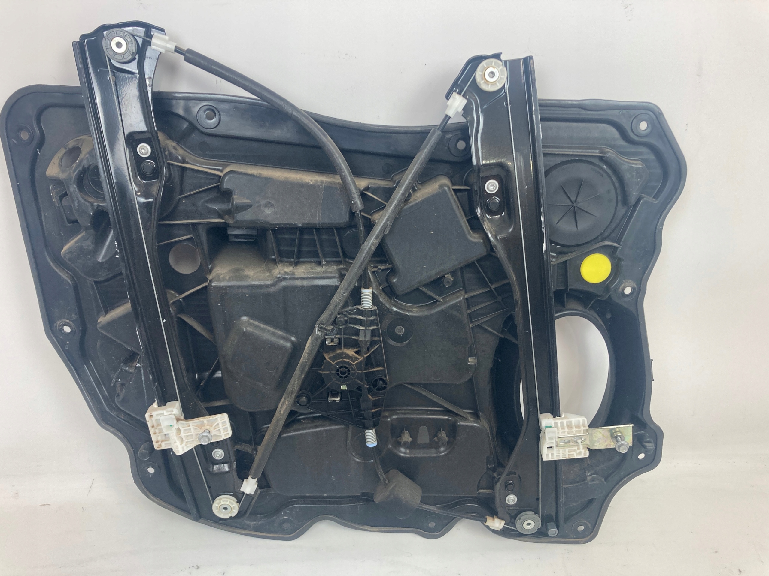 Chrysler Pacifica 2018-25 panel door window regulator right front