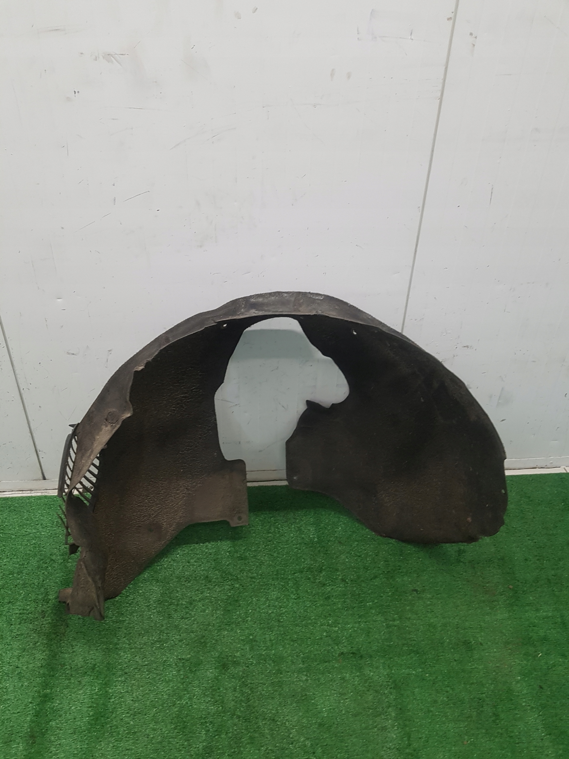 mudguard left front AUDI Q7